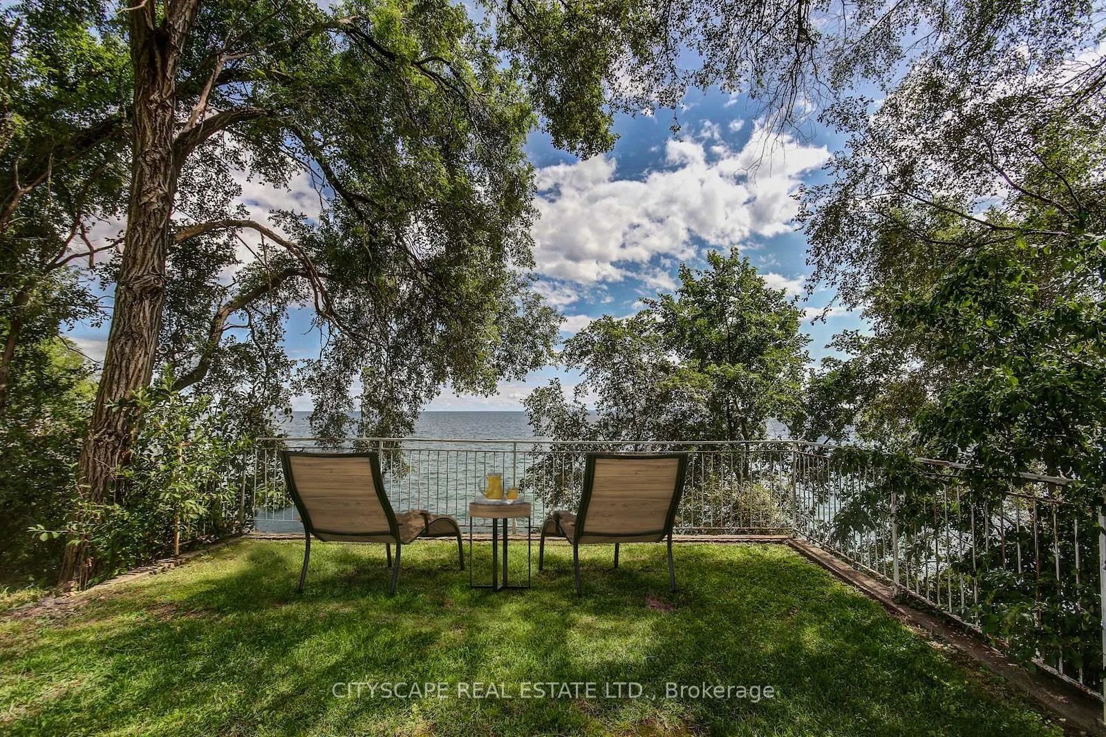 5348 Lakeshore Road, #510