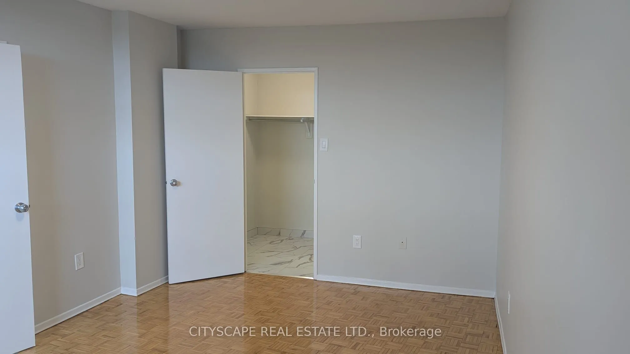 5348 Lakeshore Road, #510