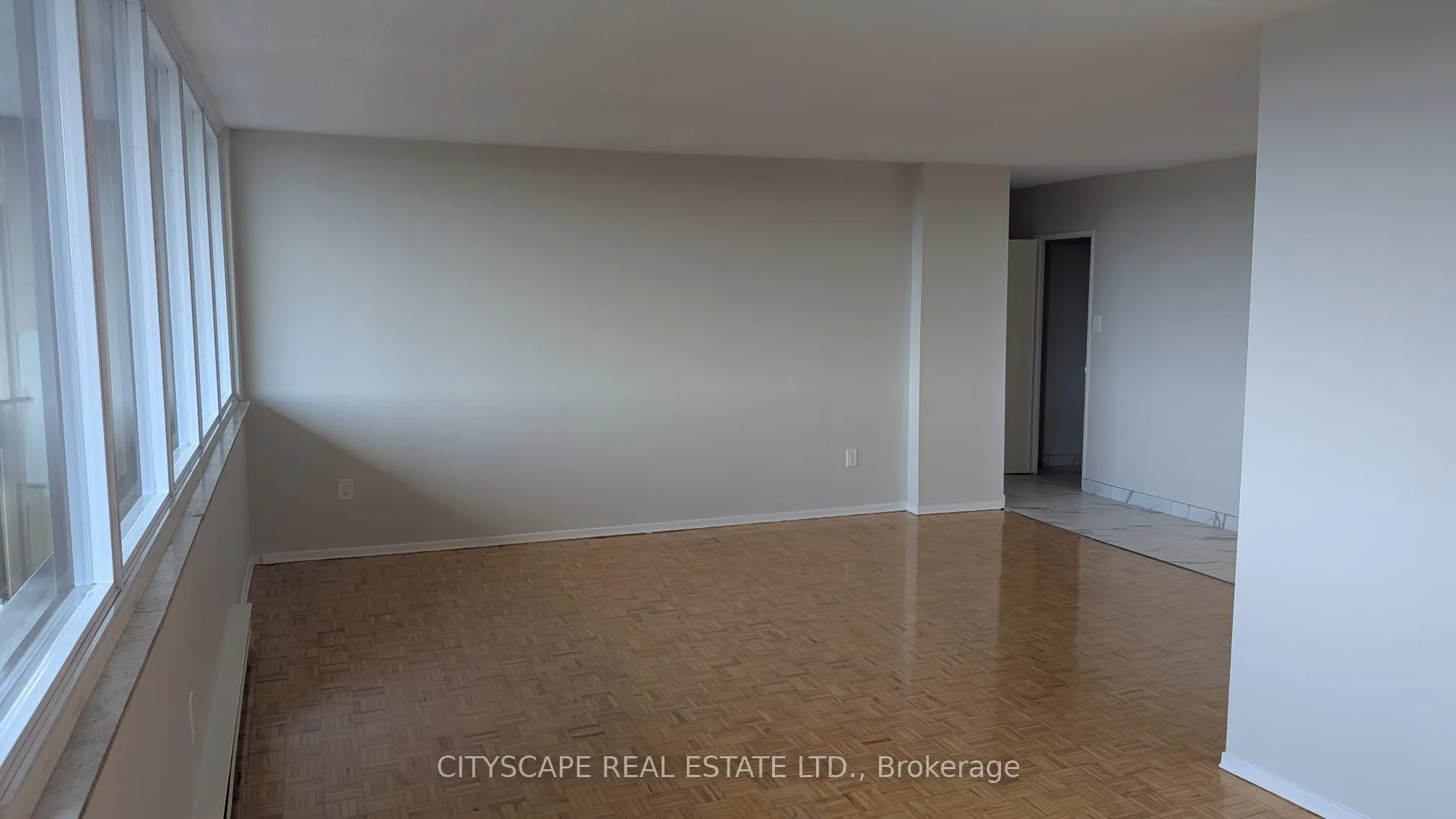 5348 Lakeshore Road, #510