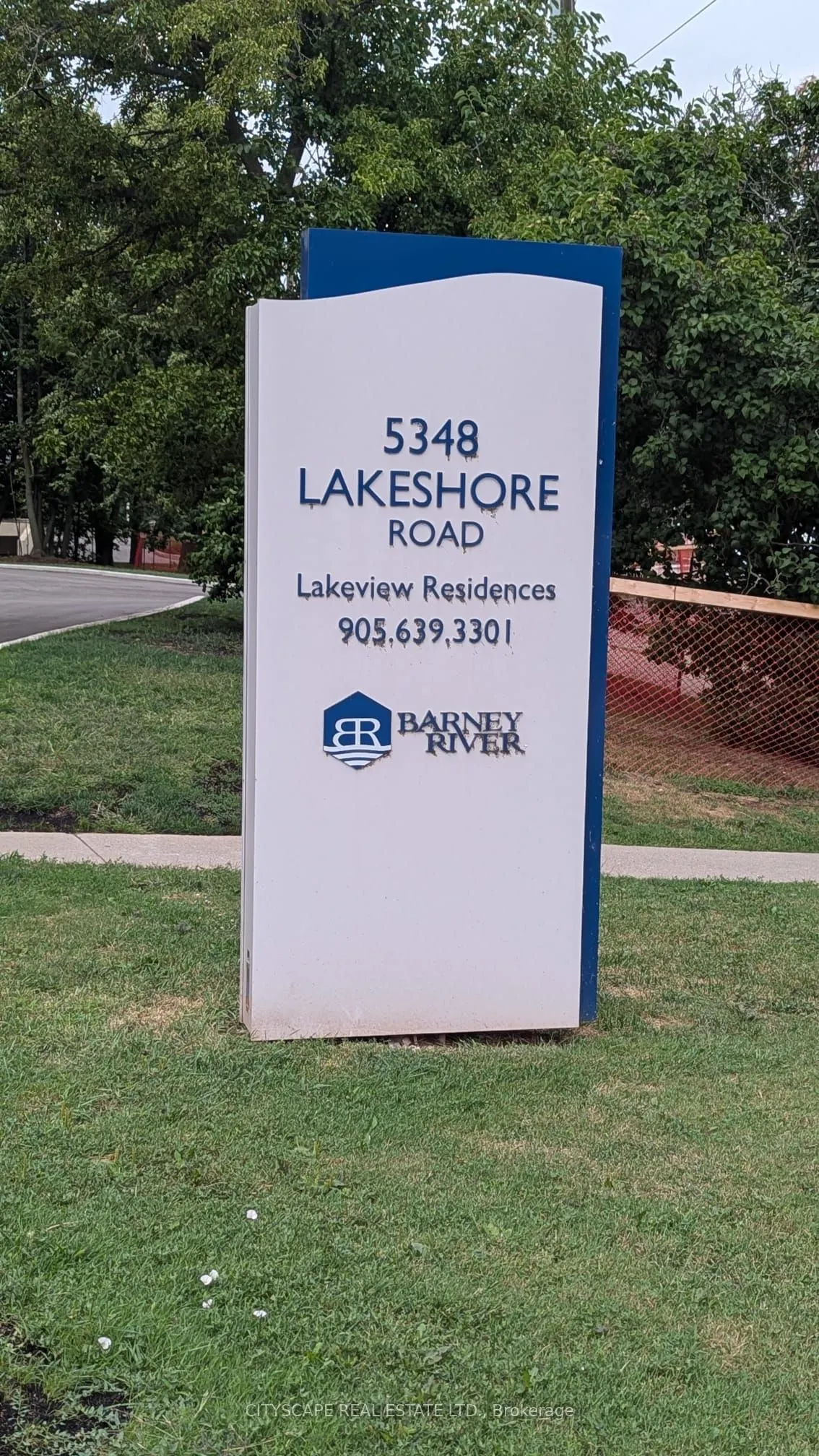 5348 Lakeshore Road, #510