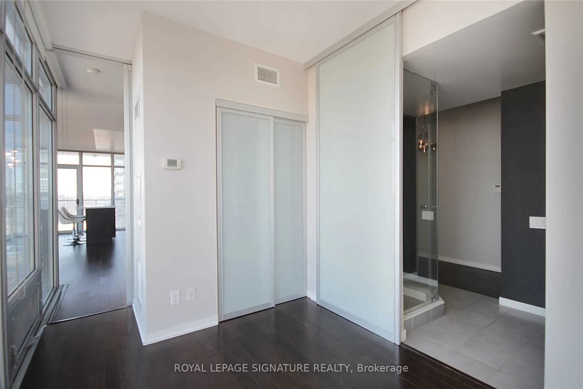 103 The Queensway, #2012