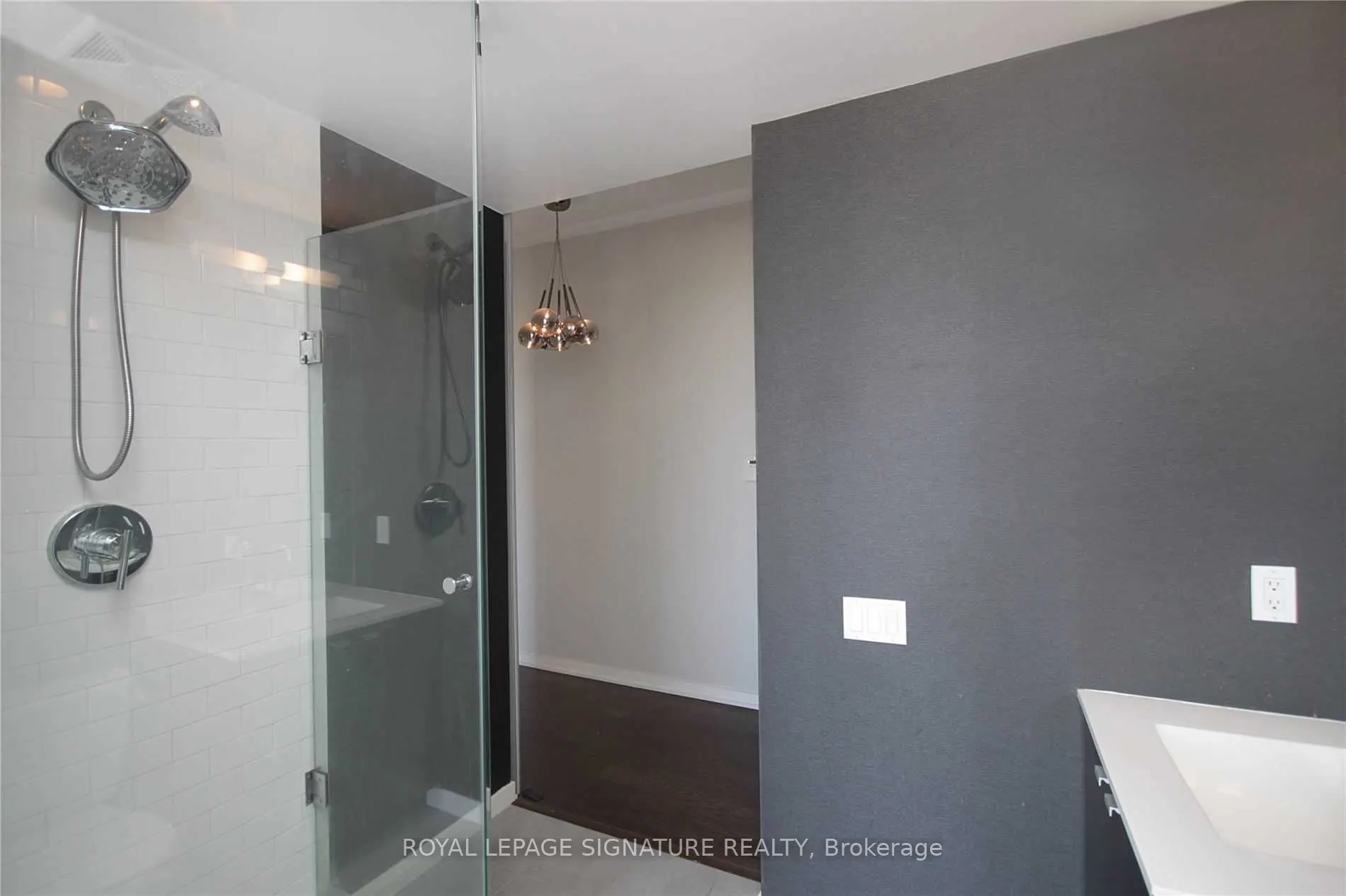 103 The Queensway, #2012