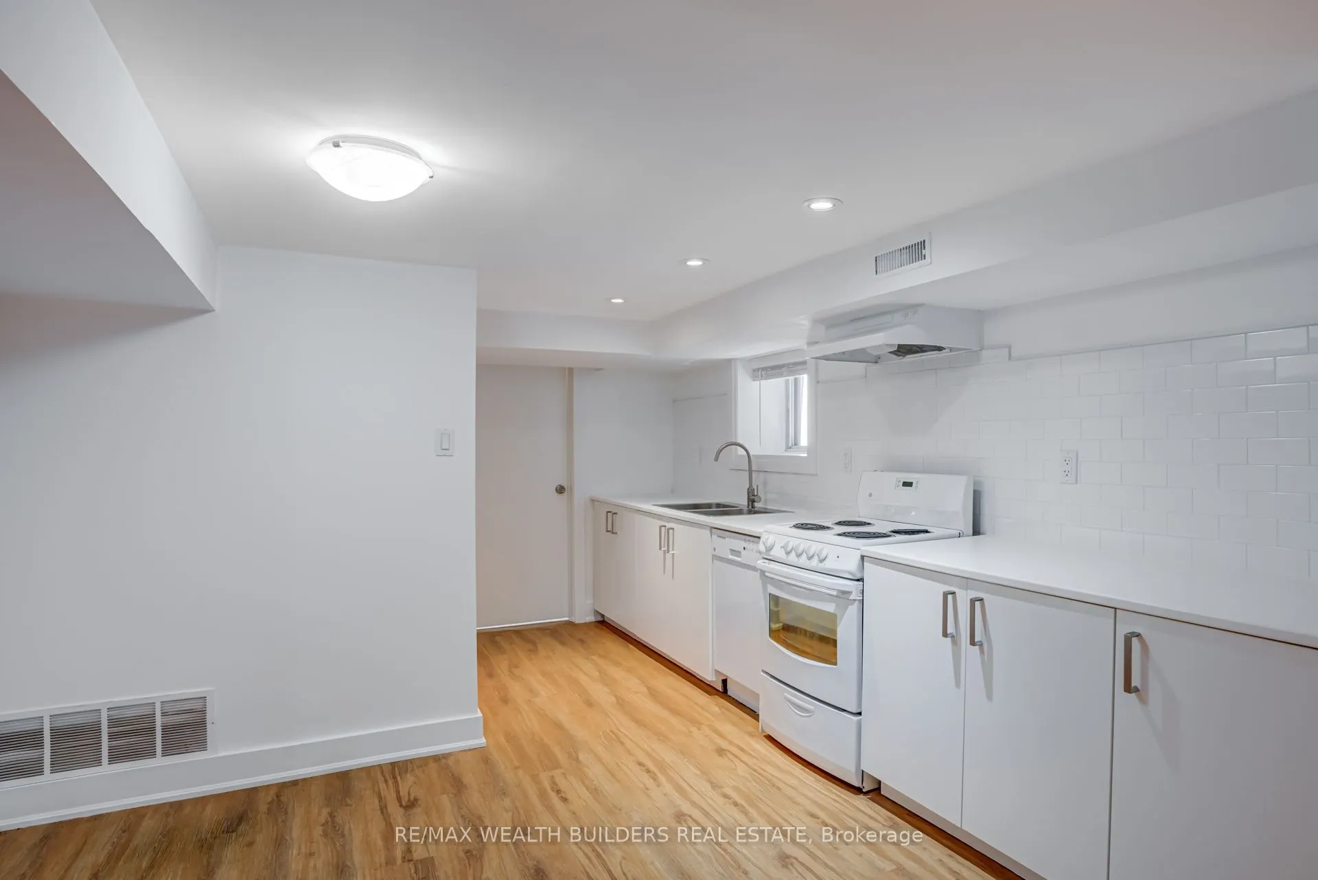 80 Marion Street, #Basement