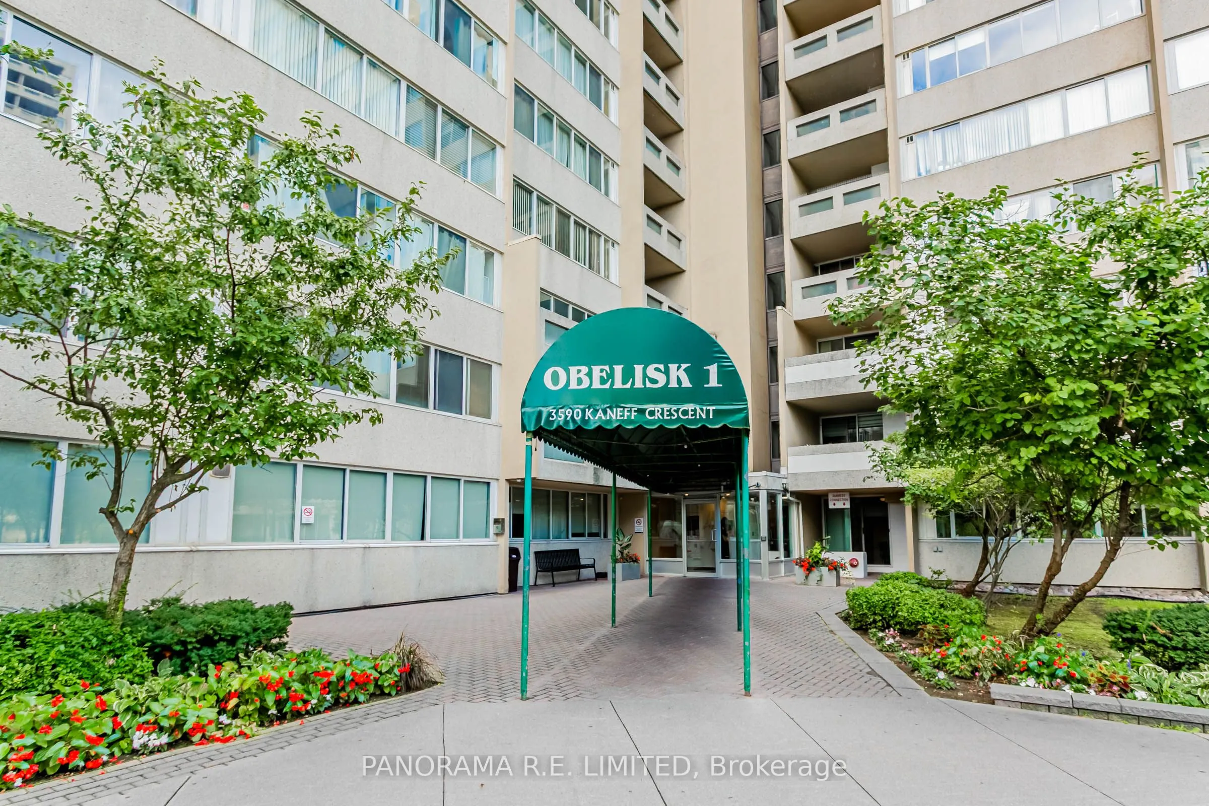 3590 Kaneff Crescent, #1904