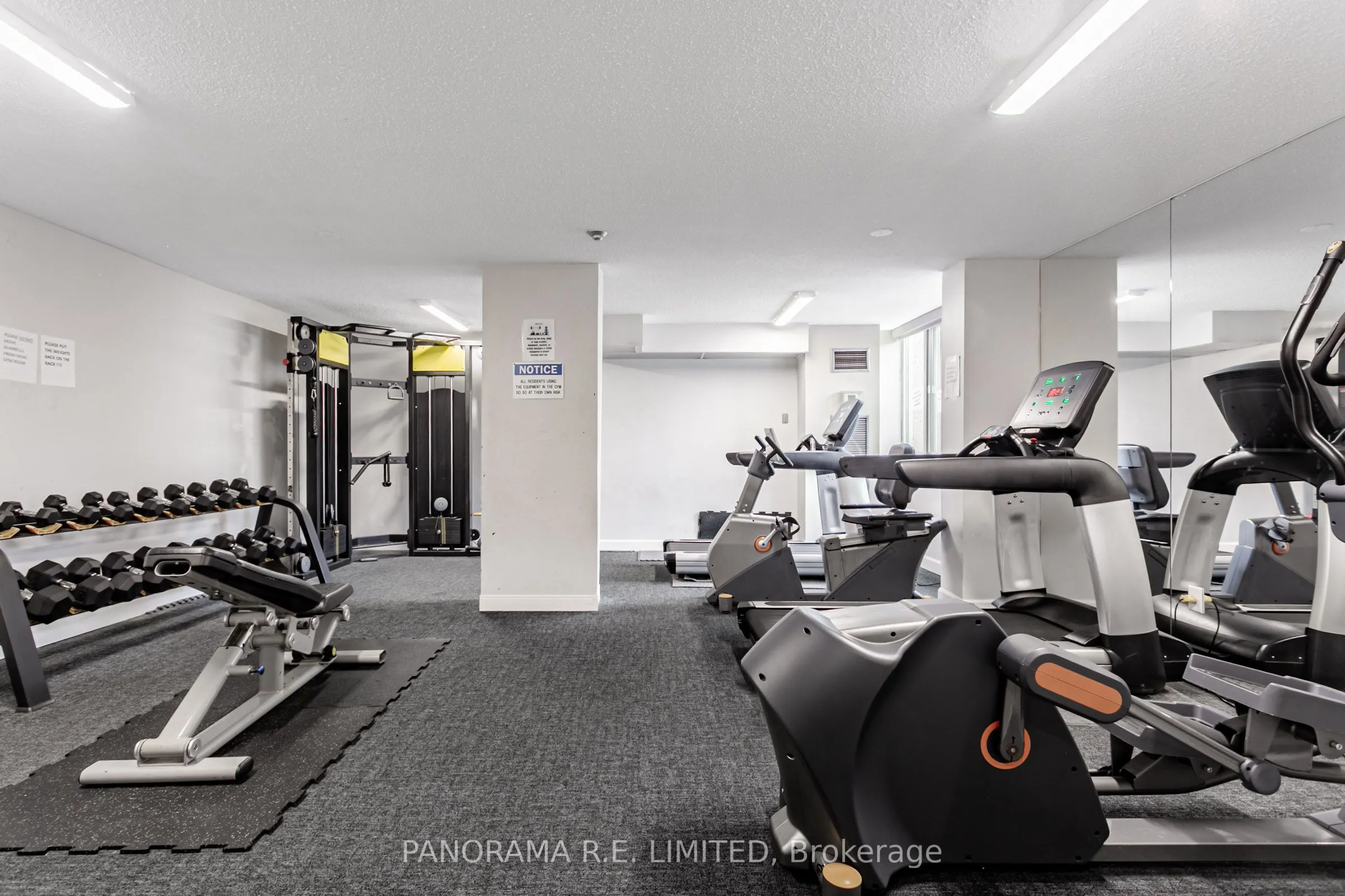 3590 Kaneff Crescent, #1904