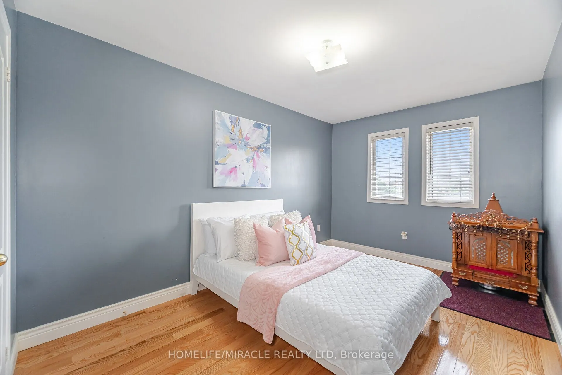 106 Eastbrook Way