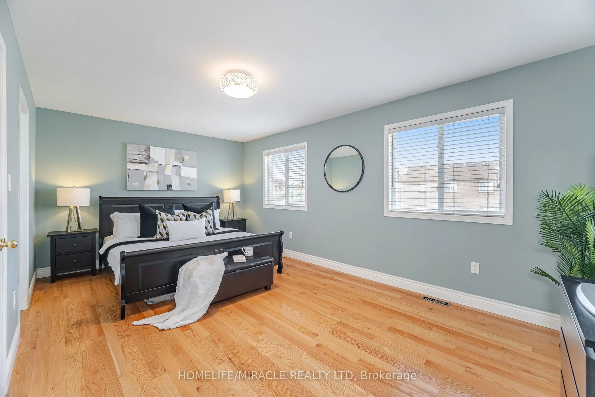 106 Eastbrook Way