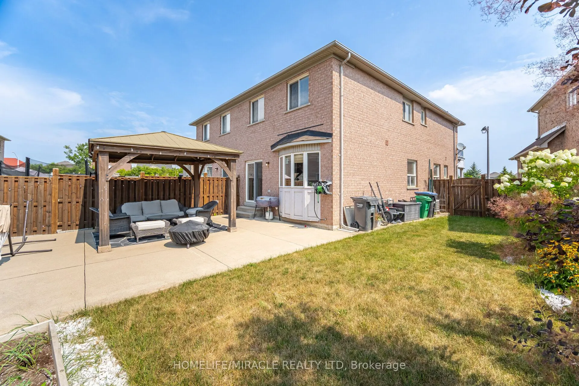 106 Eastbrook Way