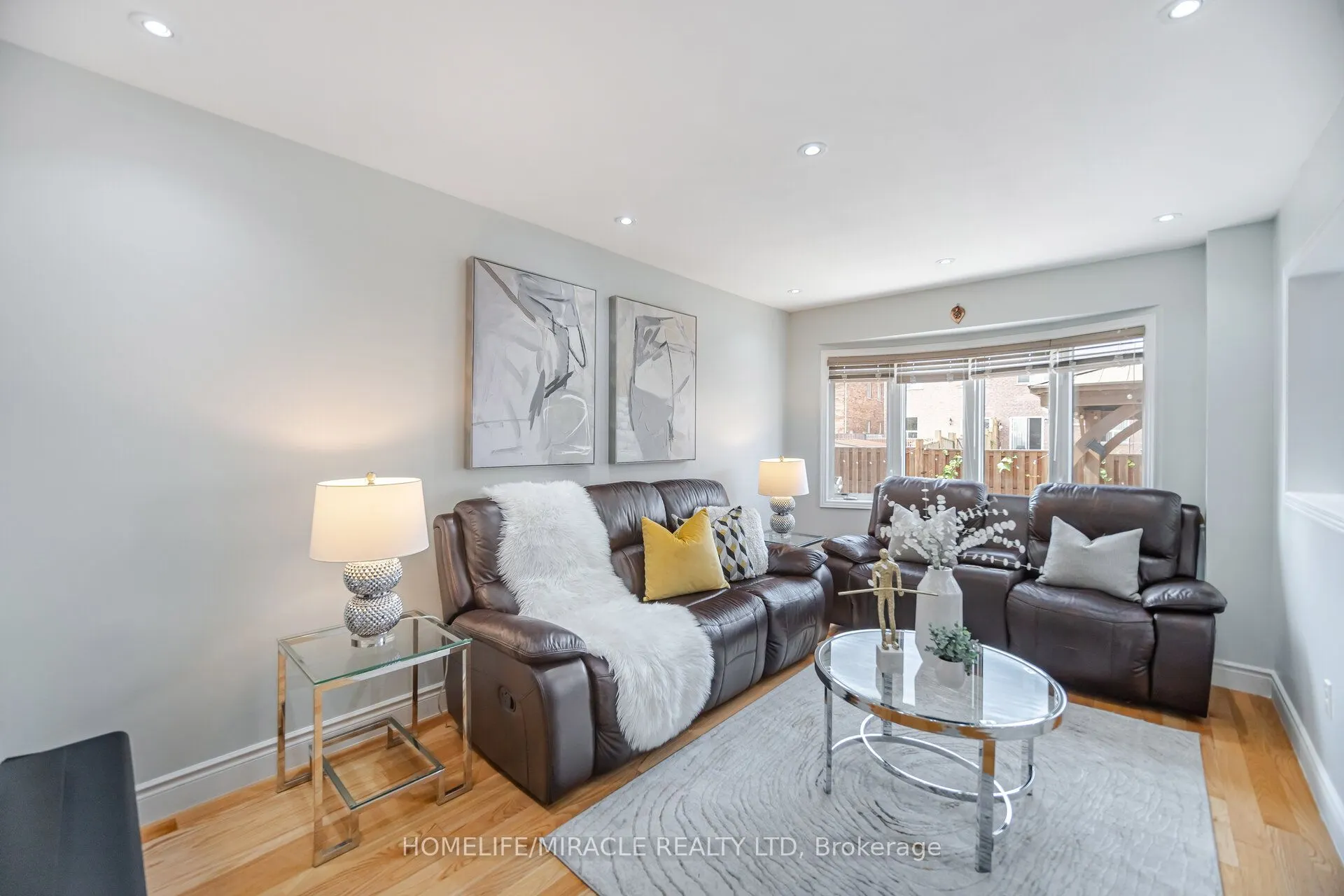 106 Eastbrook Way