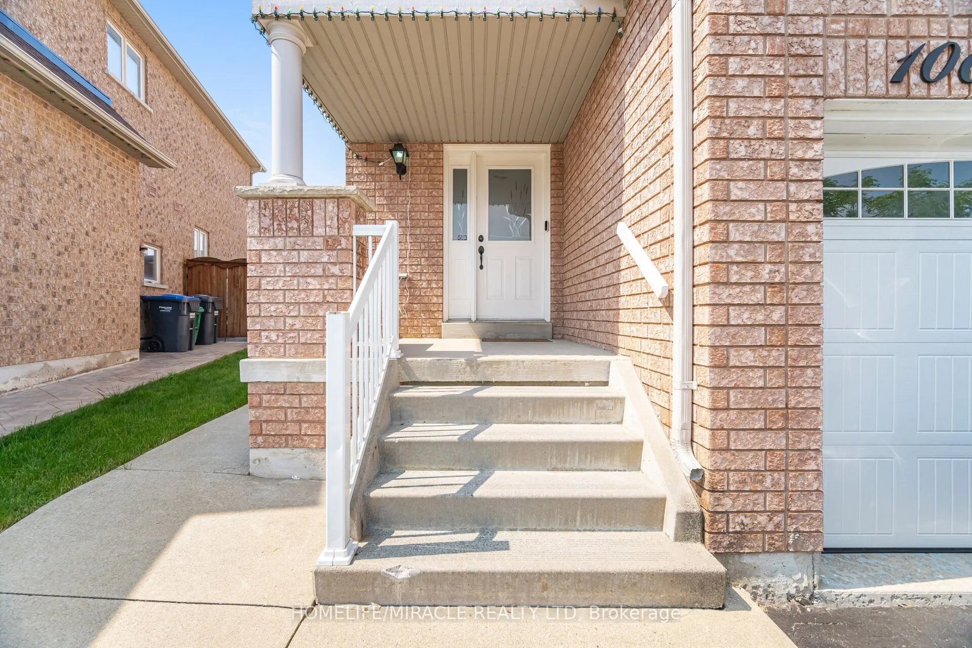 106 Eastbrook Way