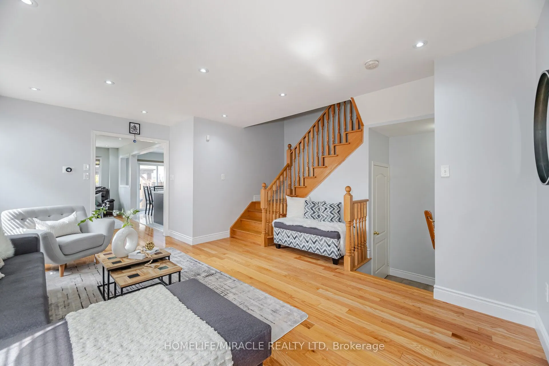 106 Eastbrook Way