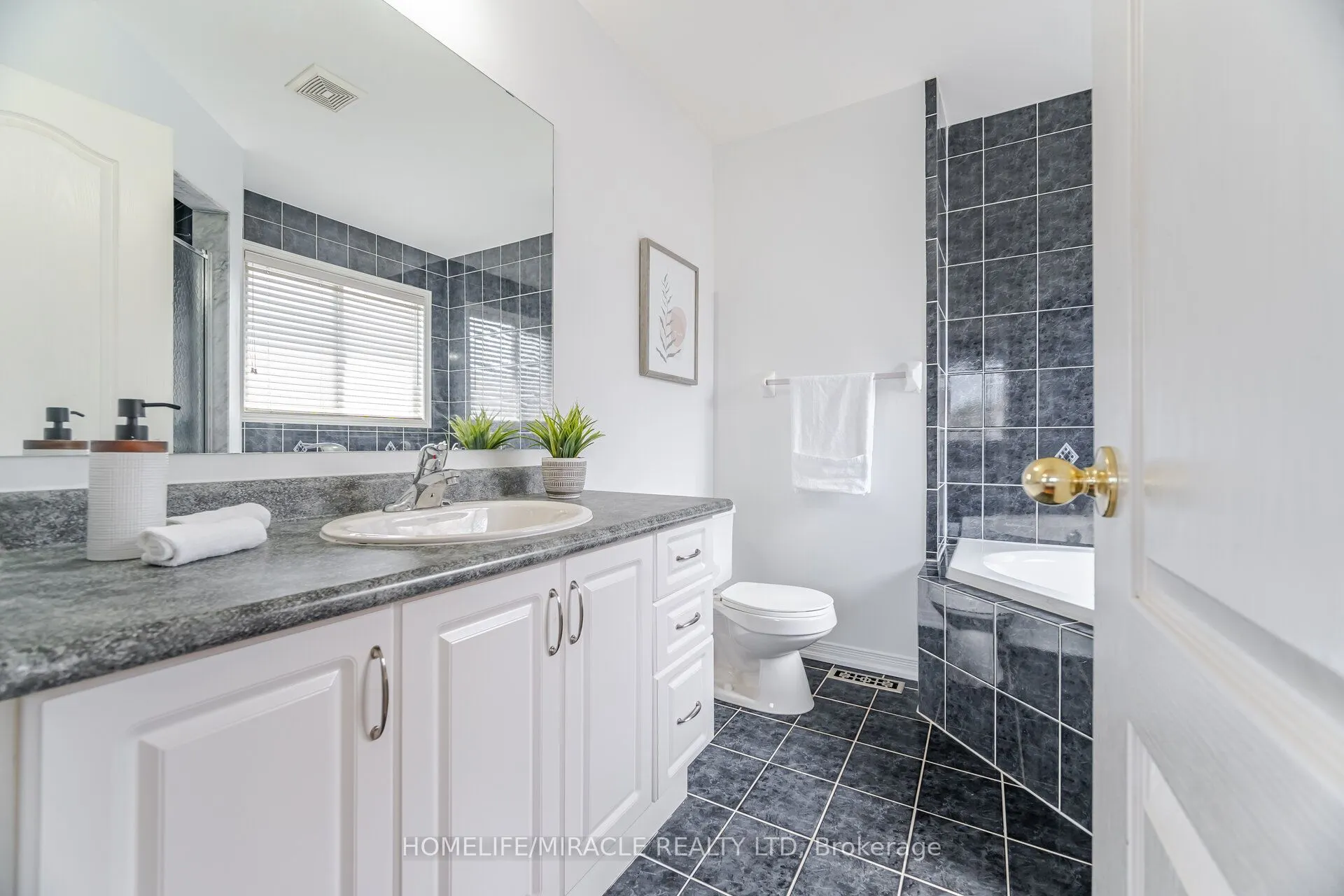 106 Eastbrook Way
