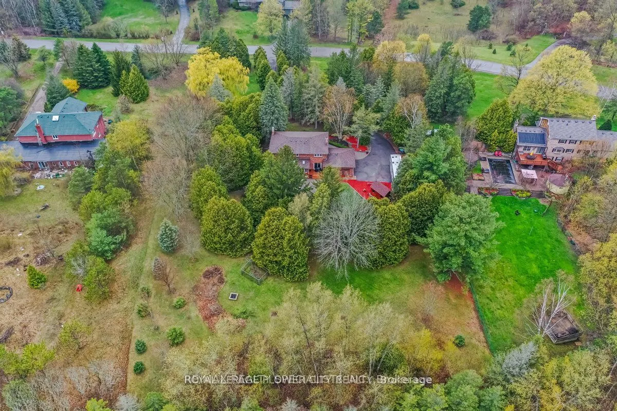 29 Gibson Lake Drive
