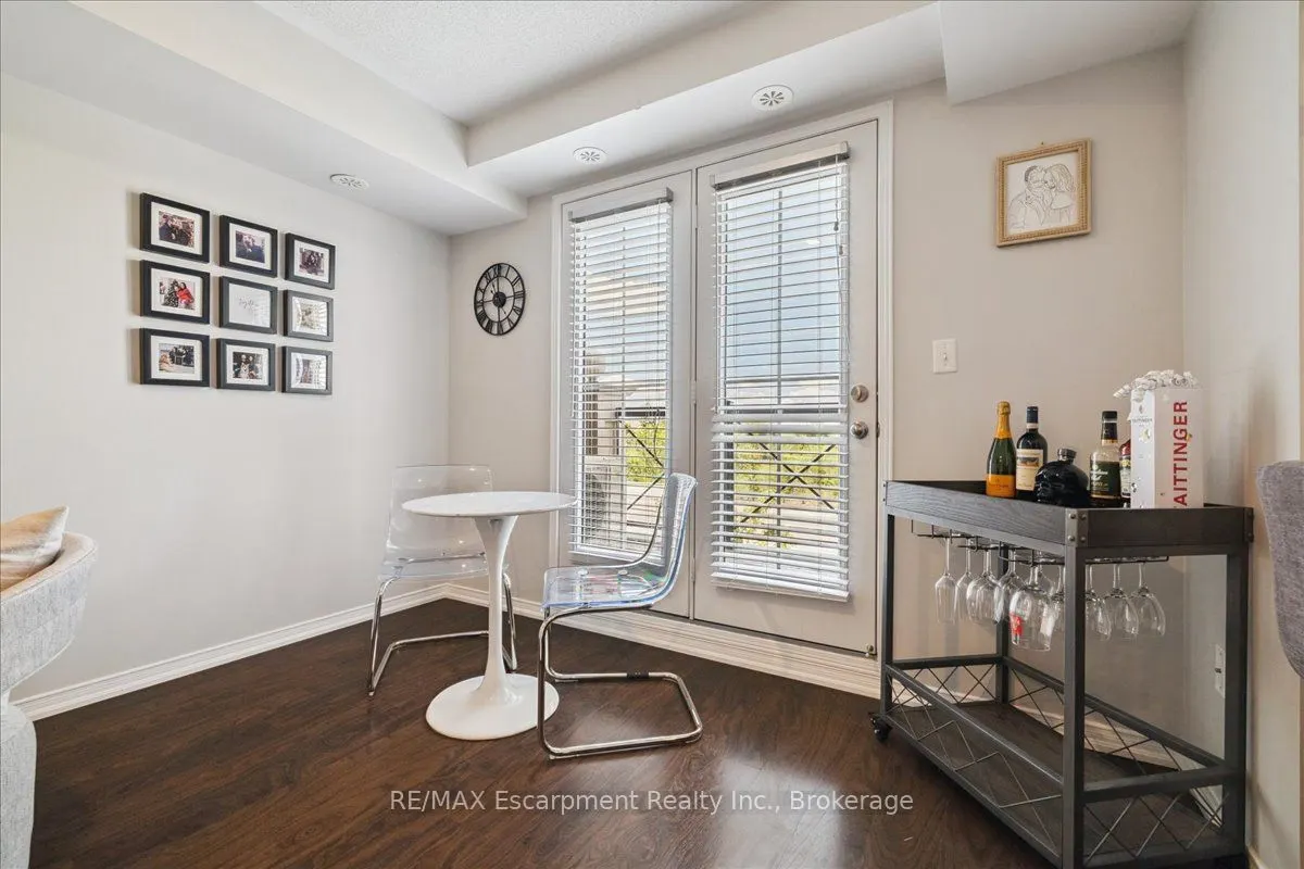 2508 Post Road, #17