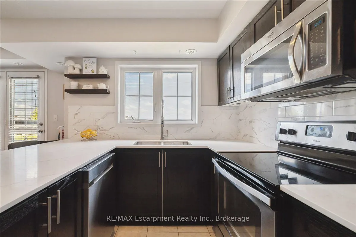 2508 Post Road, #17