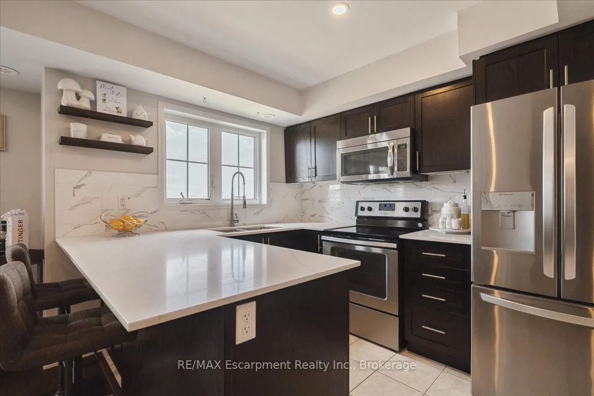 2508 Post Road, #17