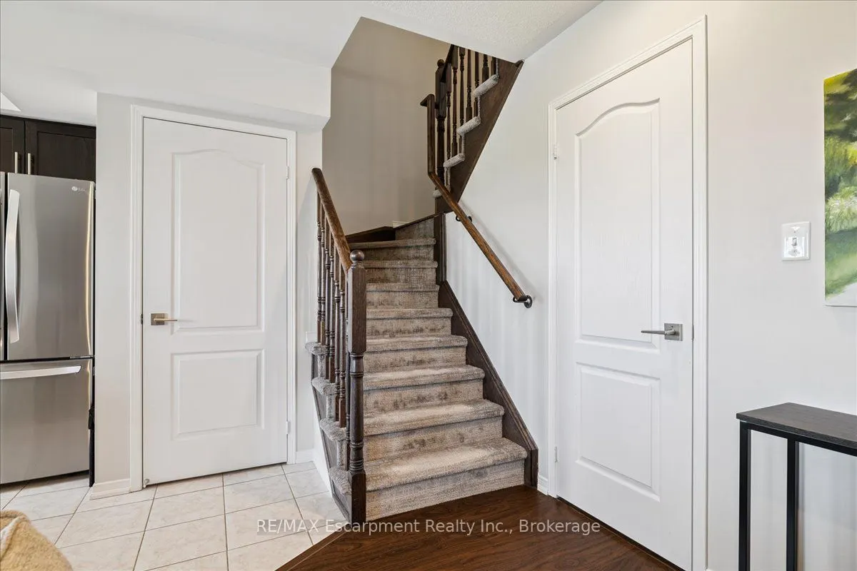 2508 Post Road, #17