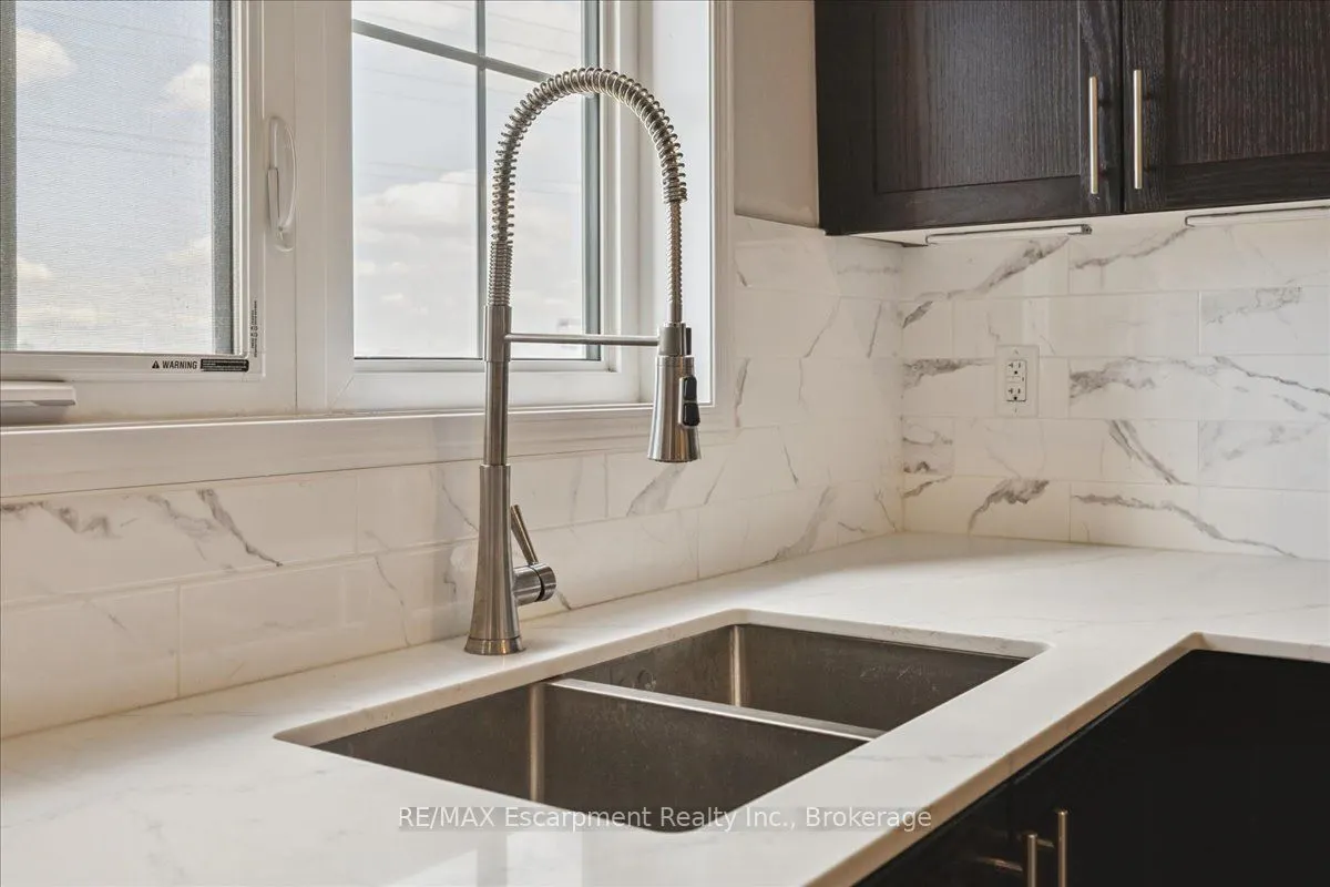 2508 Post Road, #17