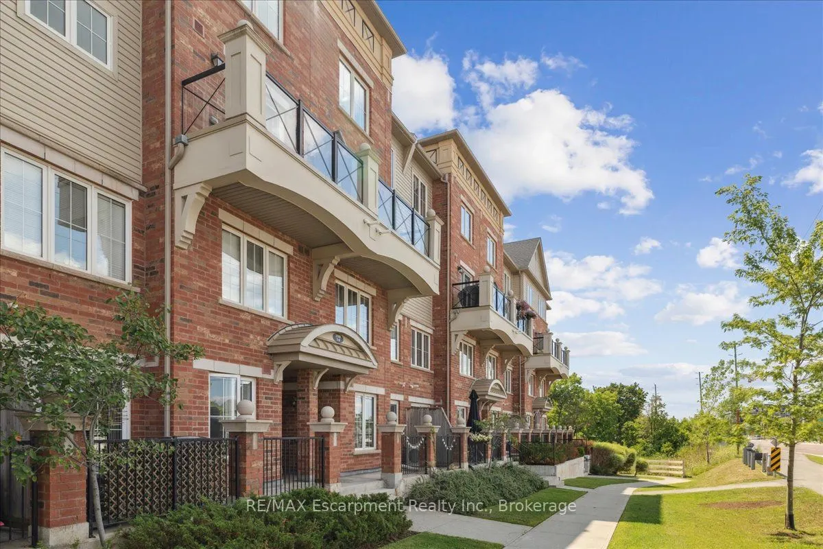 2508 Post Road, #17