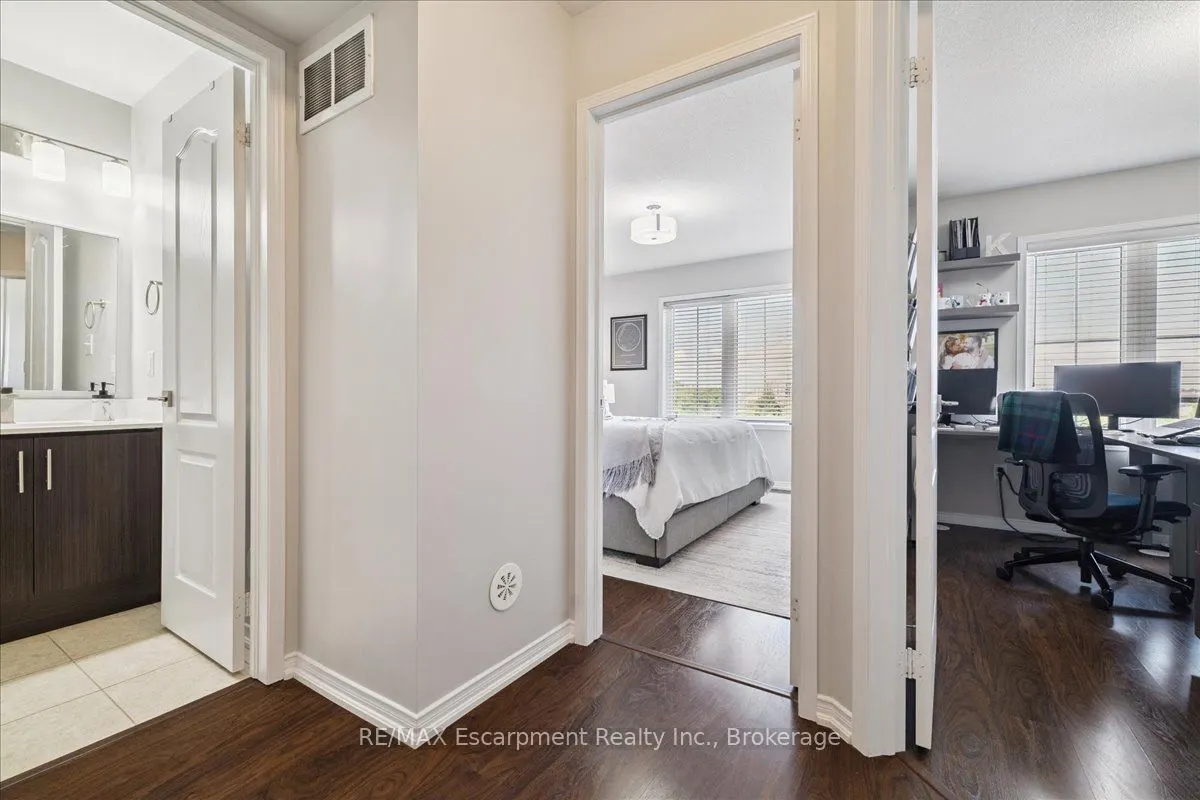 2508 Post Road, #17