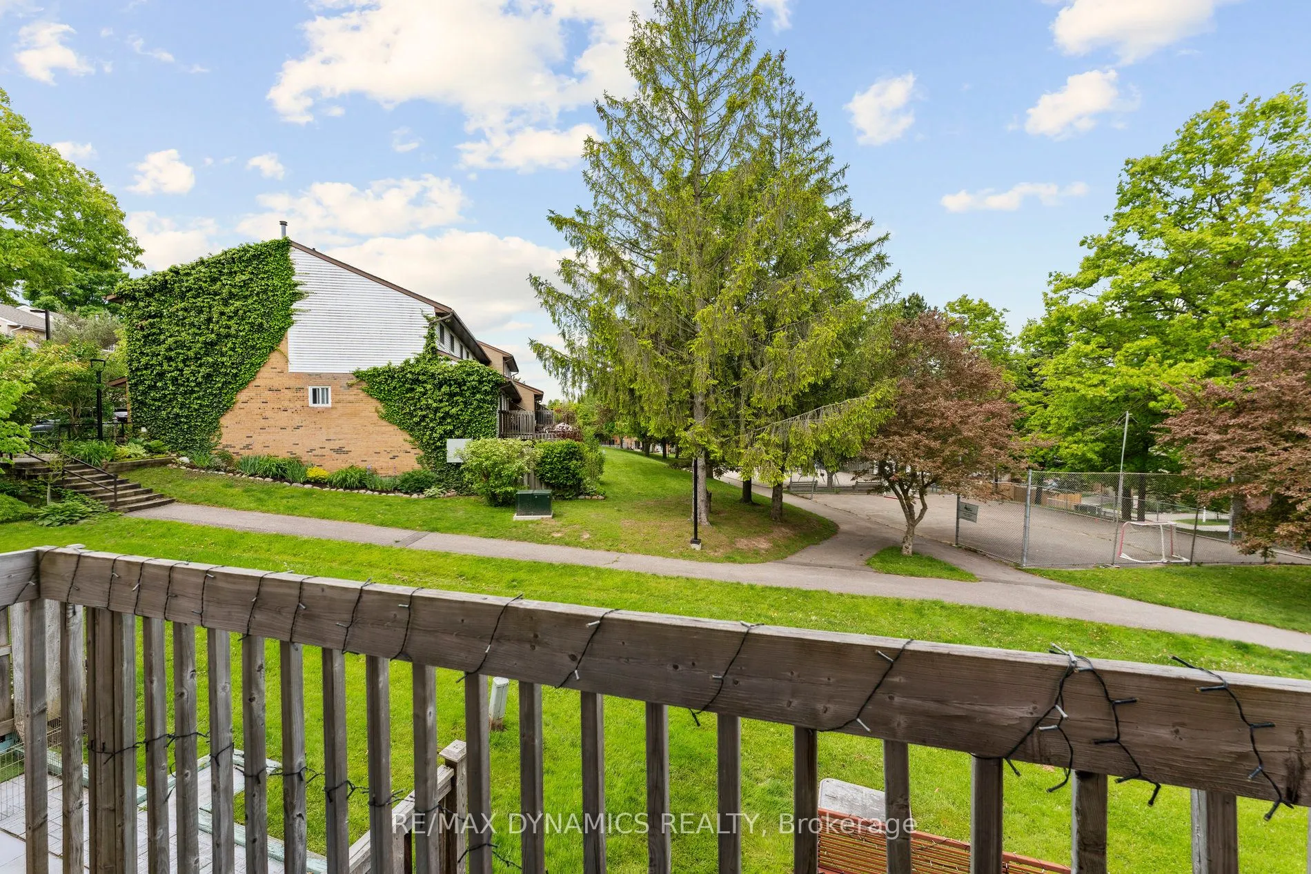 82 Lynden Circle, #73