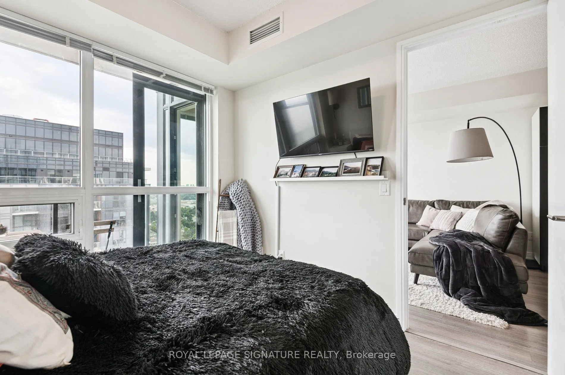 20 Thomas Riley Road, #2601