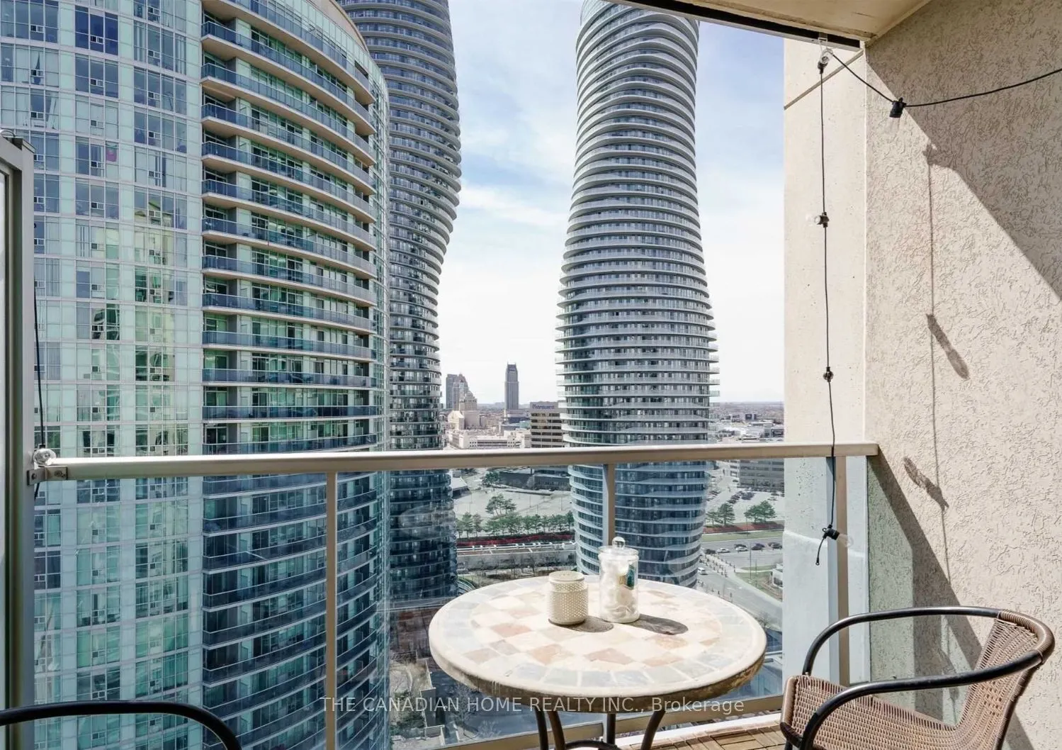 90 Absolute Avenue, #2008