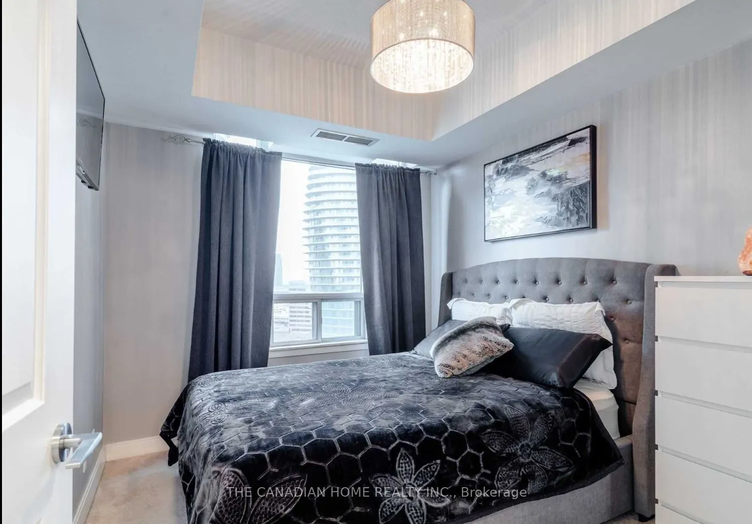 90 Absolute Avenue, #2008