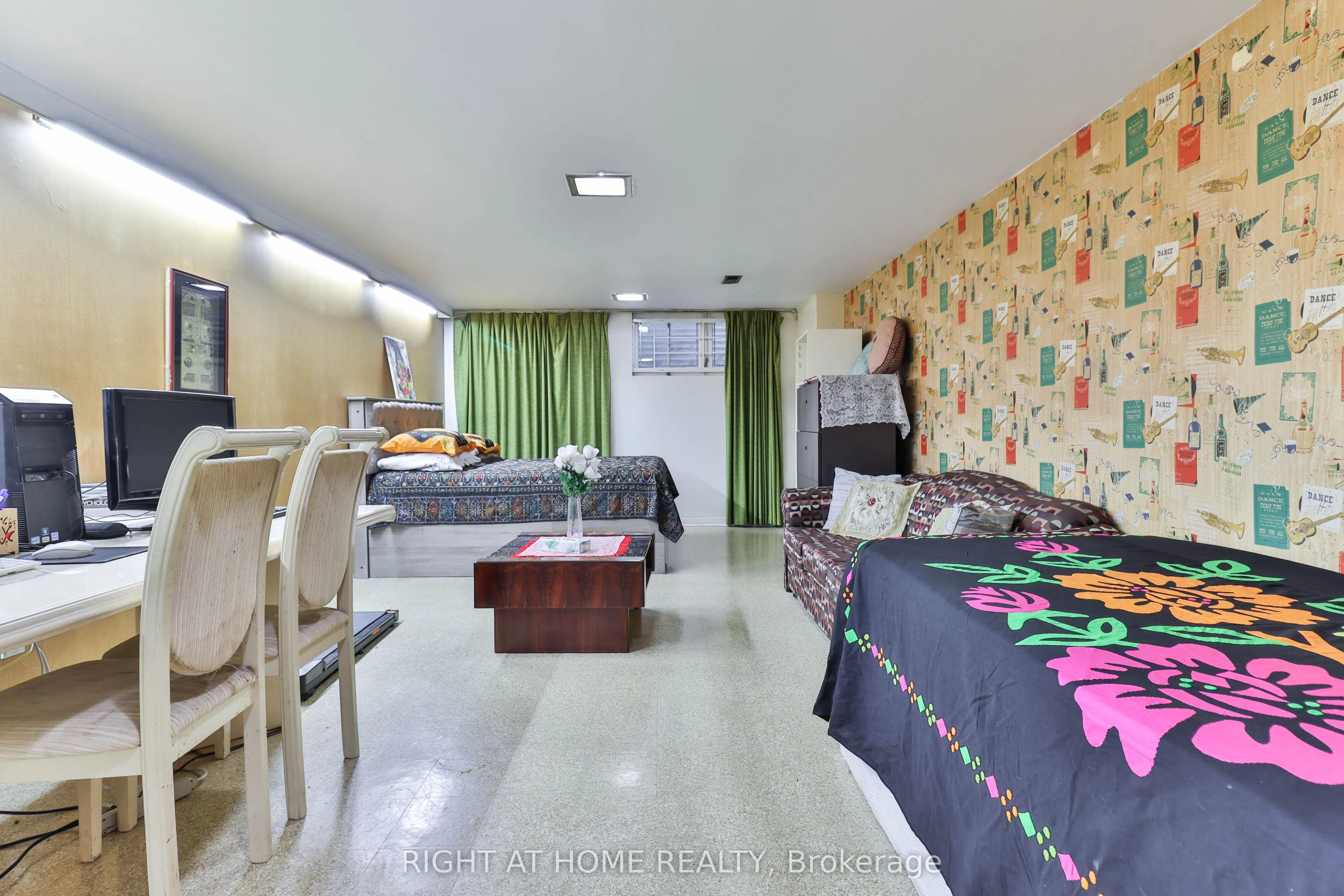 106 Grandravine Drive