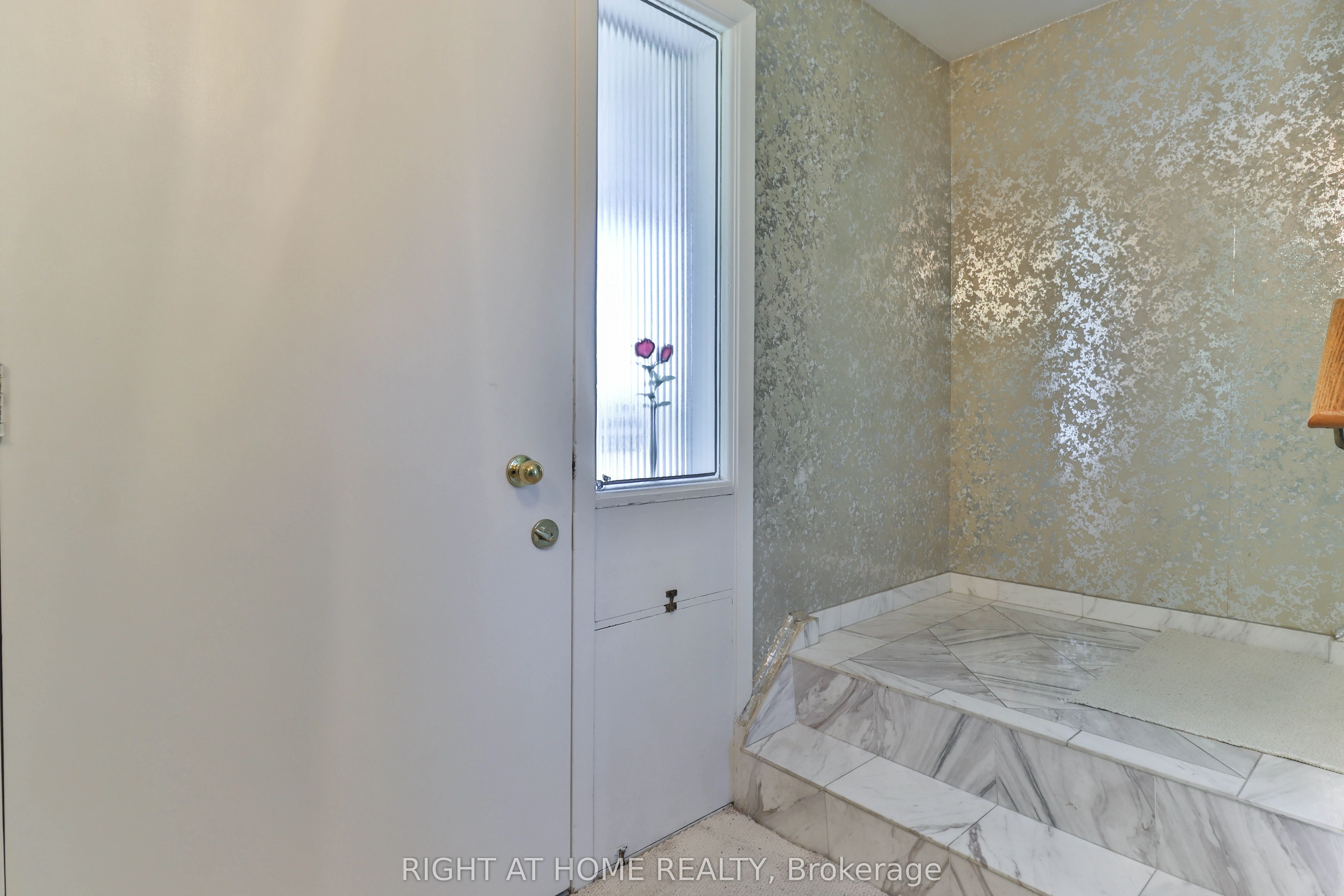 106 Grandravine Drive