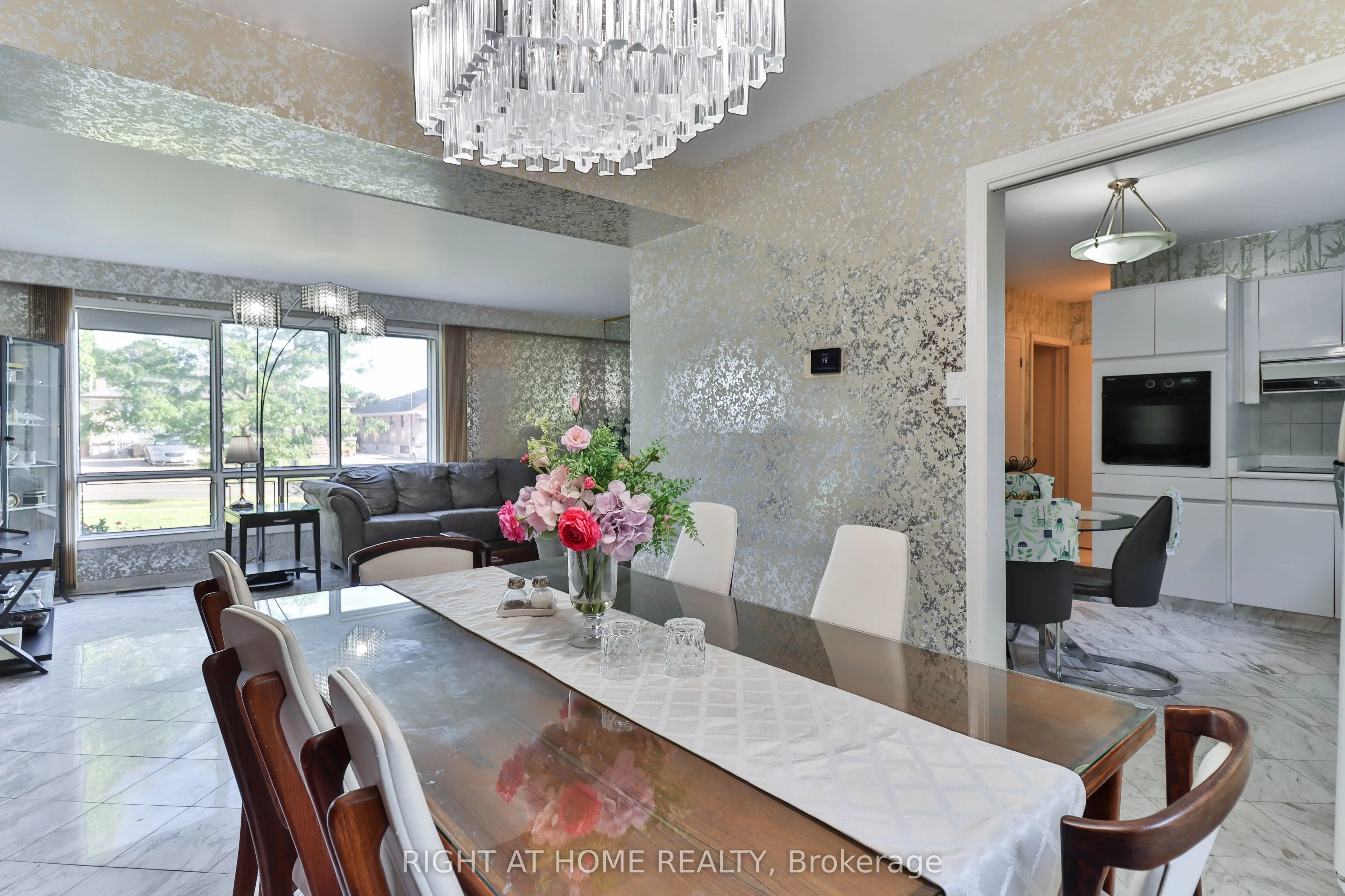 106 Grandravine Drive