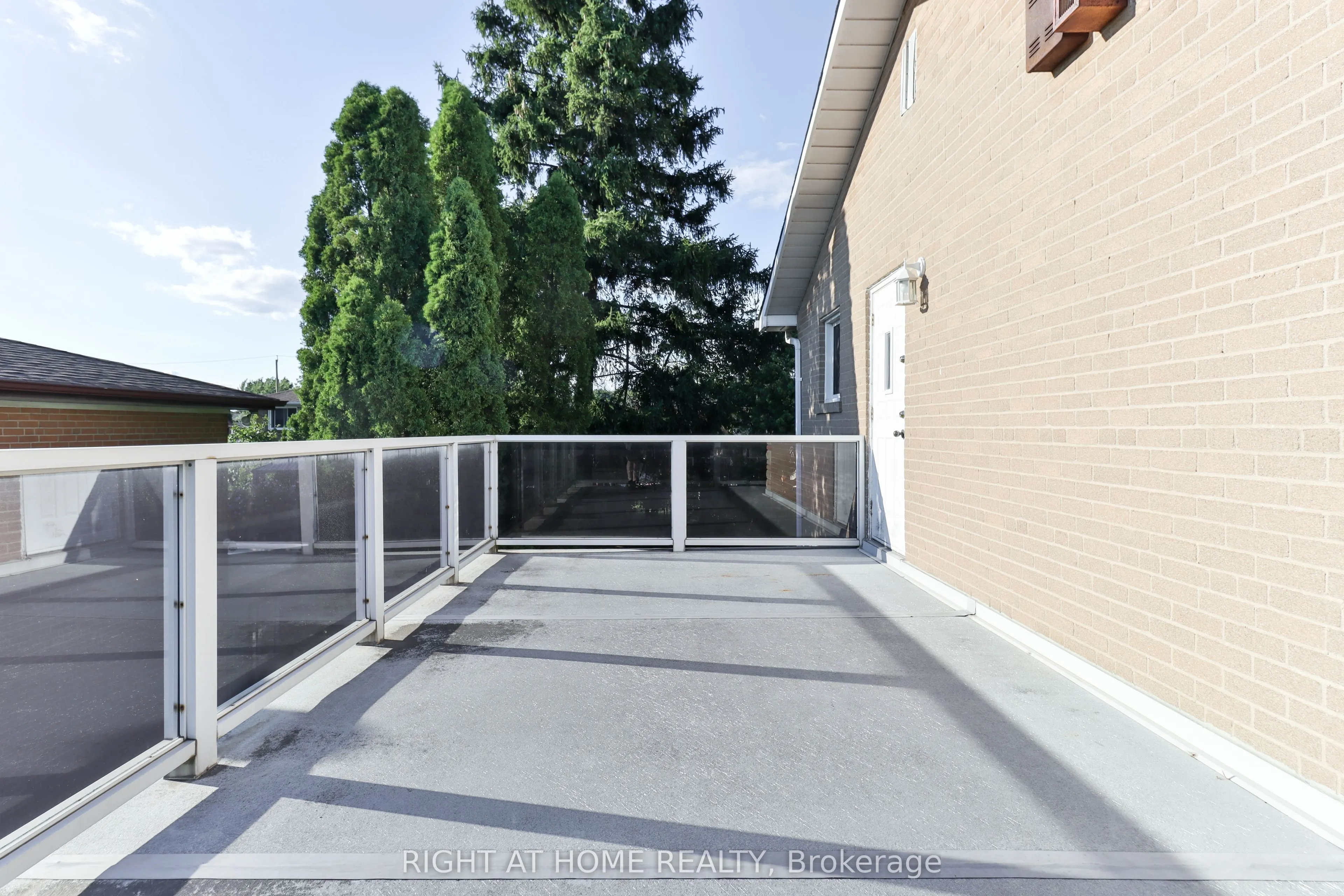 106 Grandravine Drive