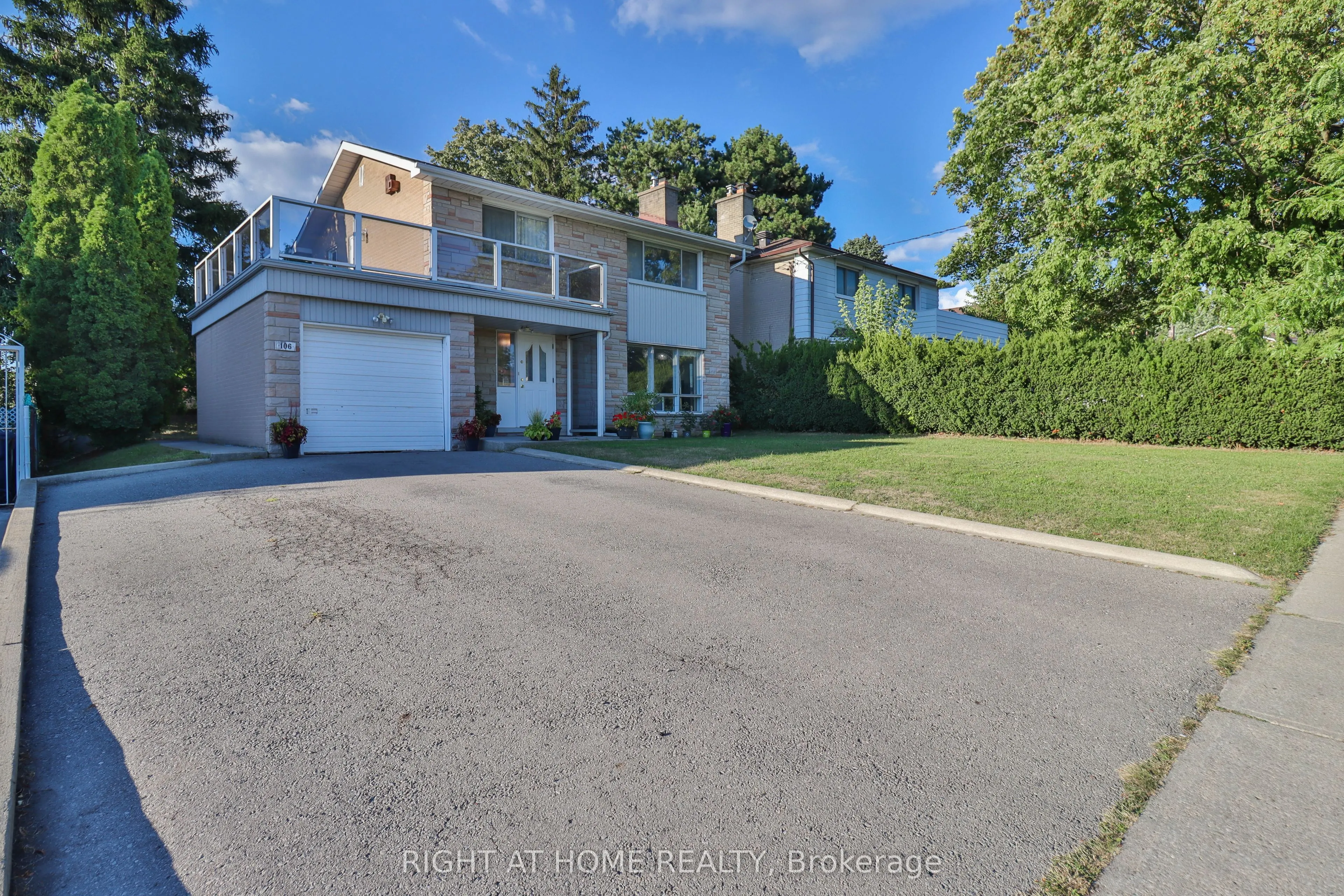 106 Grandravine Drive