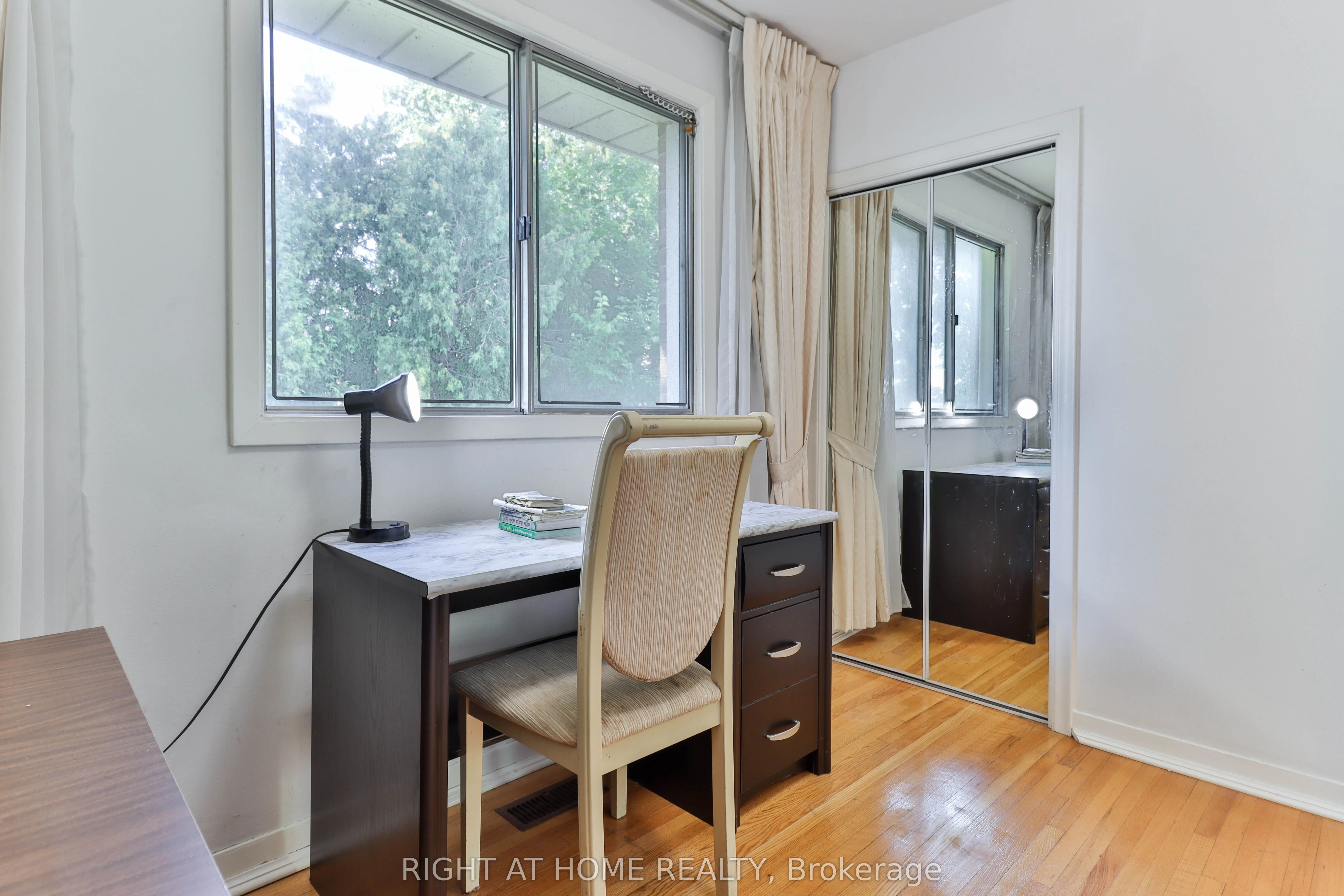 106 Grandravine Drive