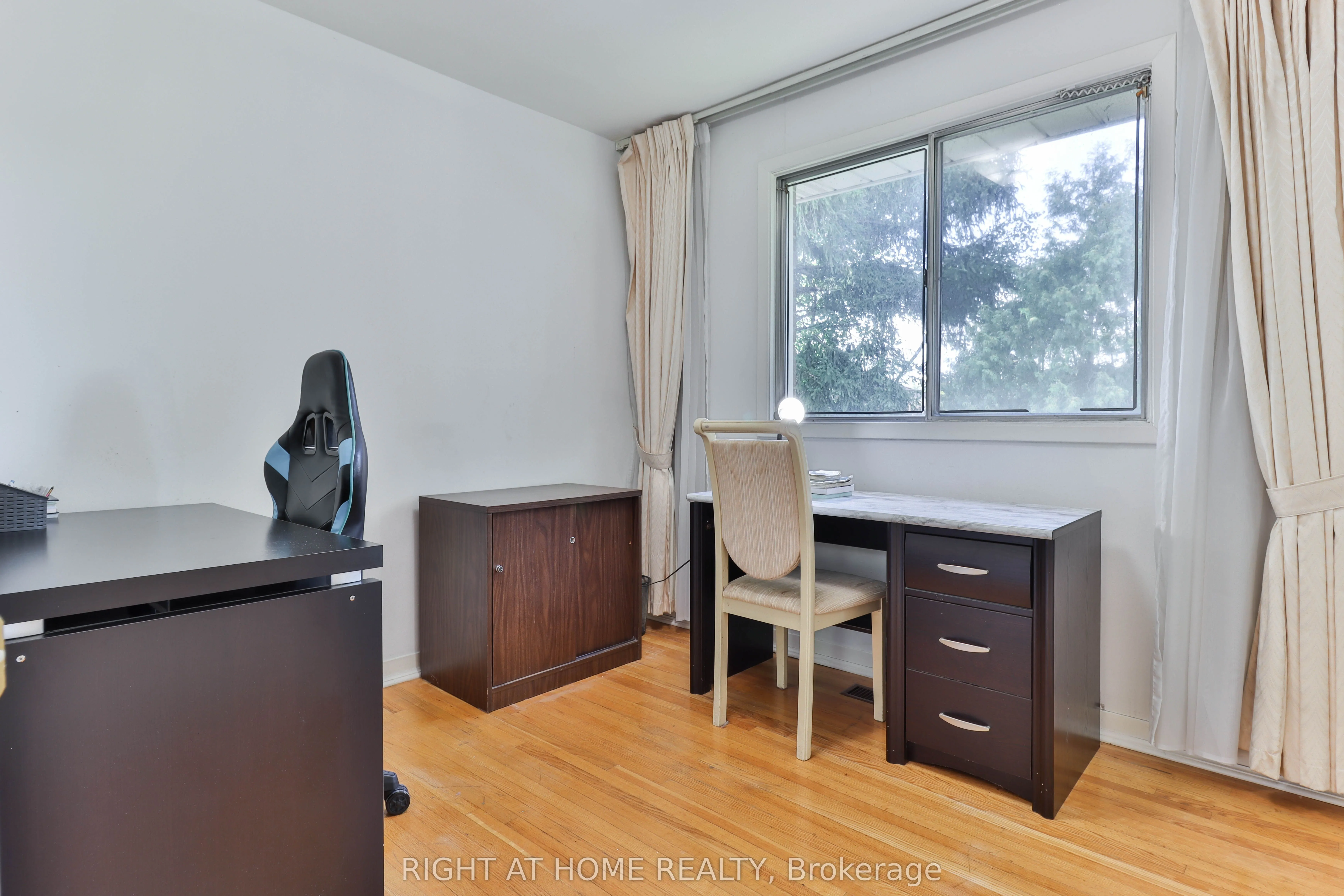 106 Grandravine Drive