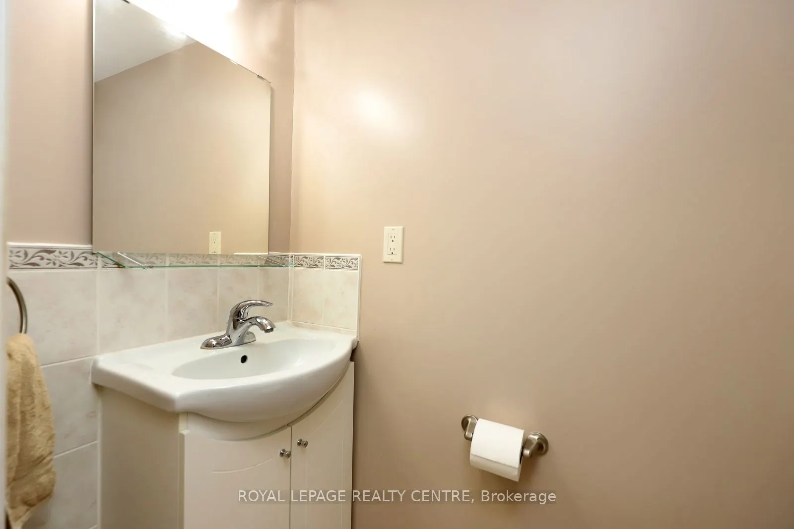 444 Silverstone Drive, #11