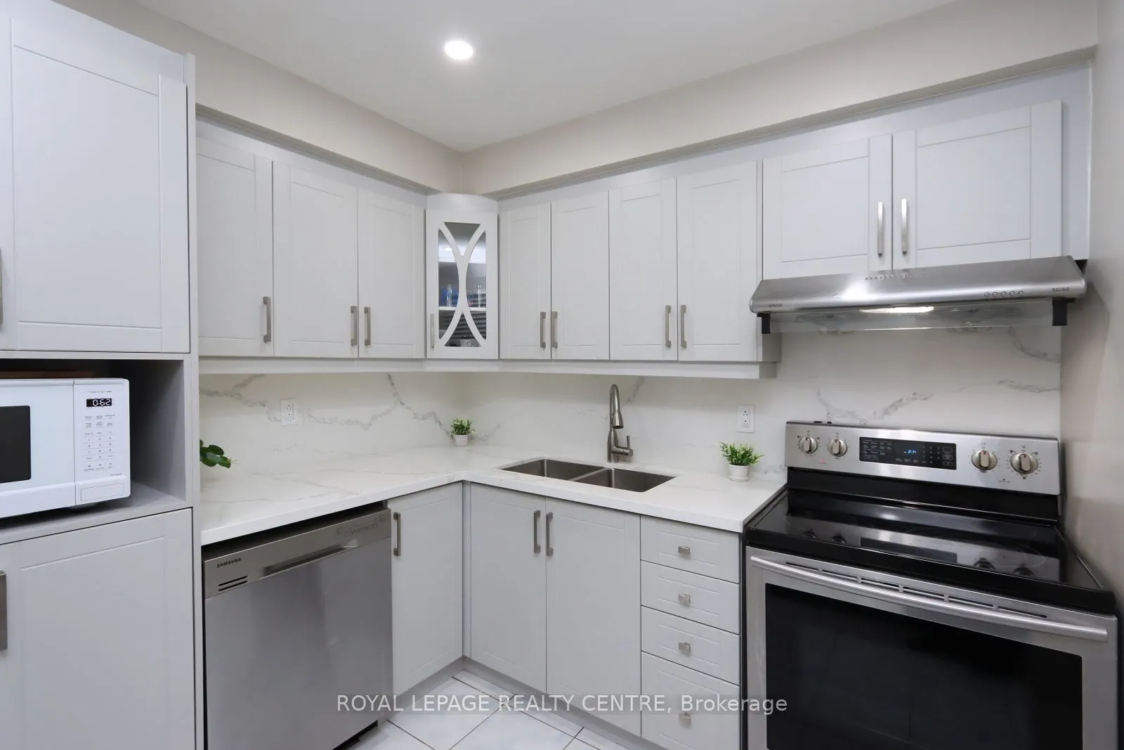 444 Silverstone Drive, #11