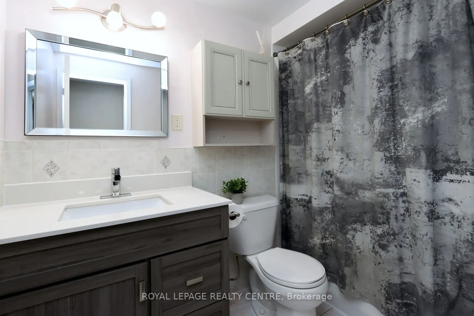 444 Silverstone Drive, #11