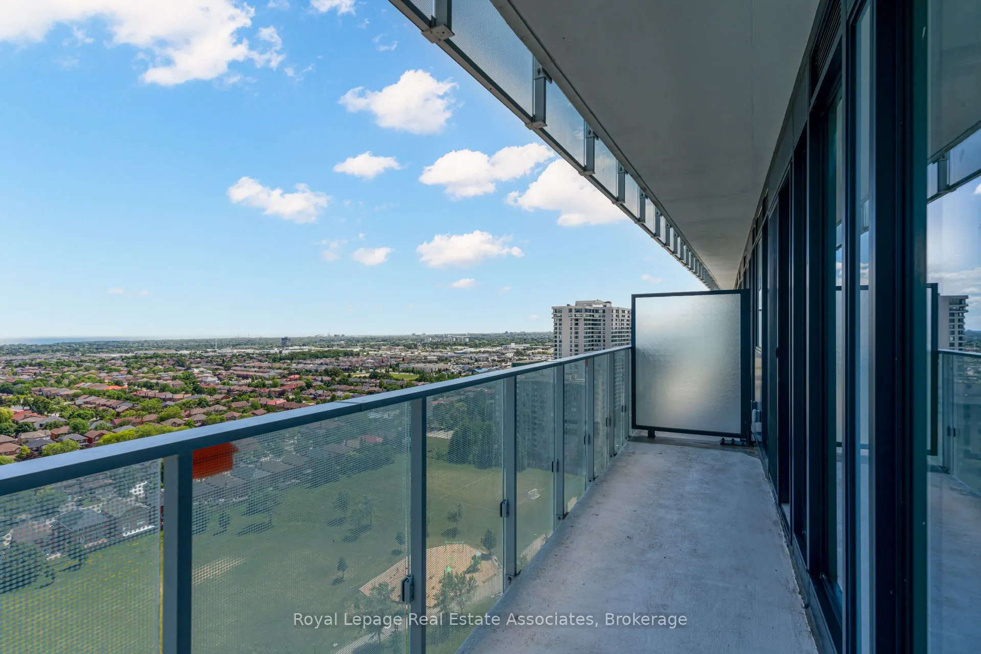 3883 Quartz Road, #1807