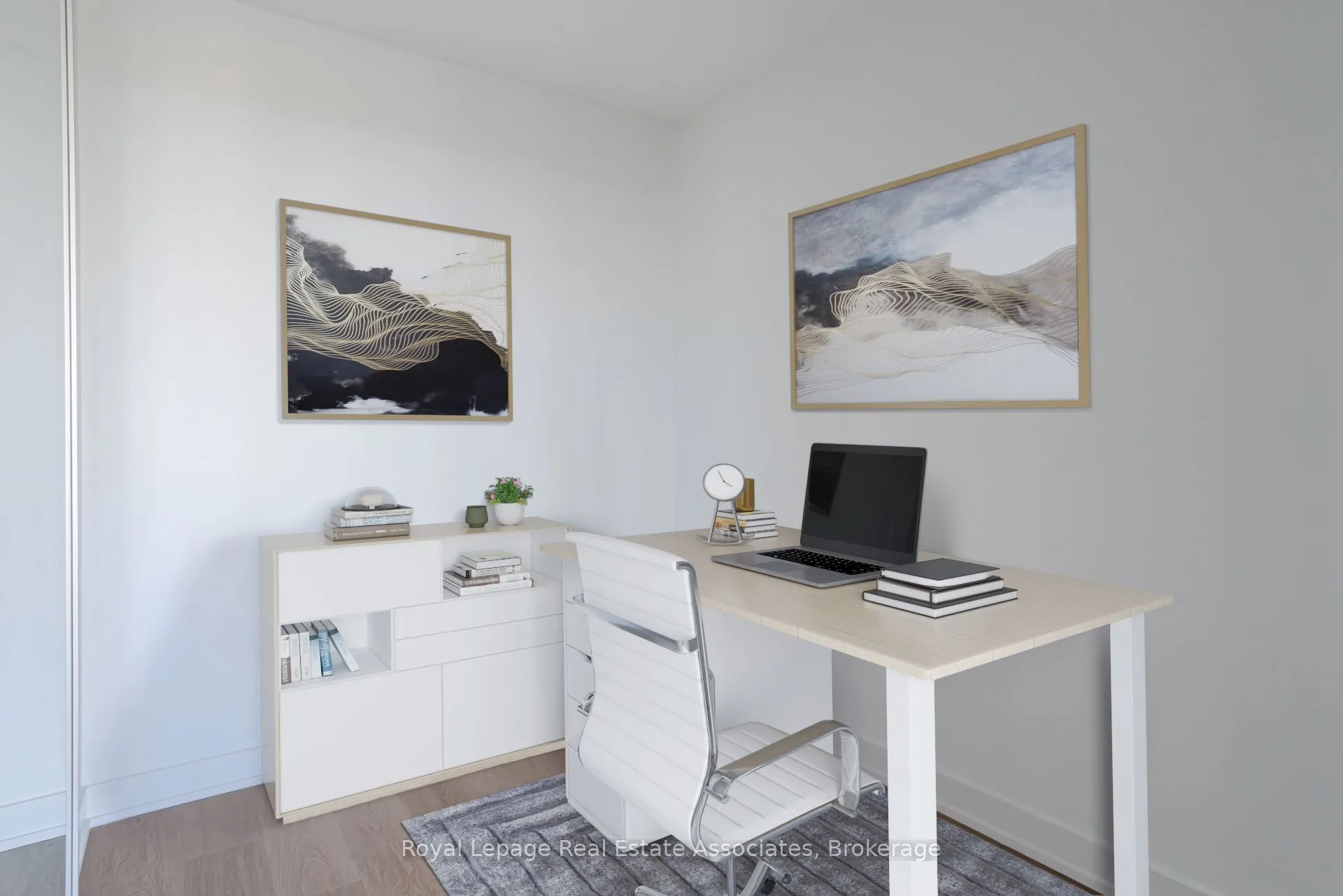 3883 Quartz Road, #1807