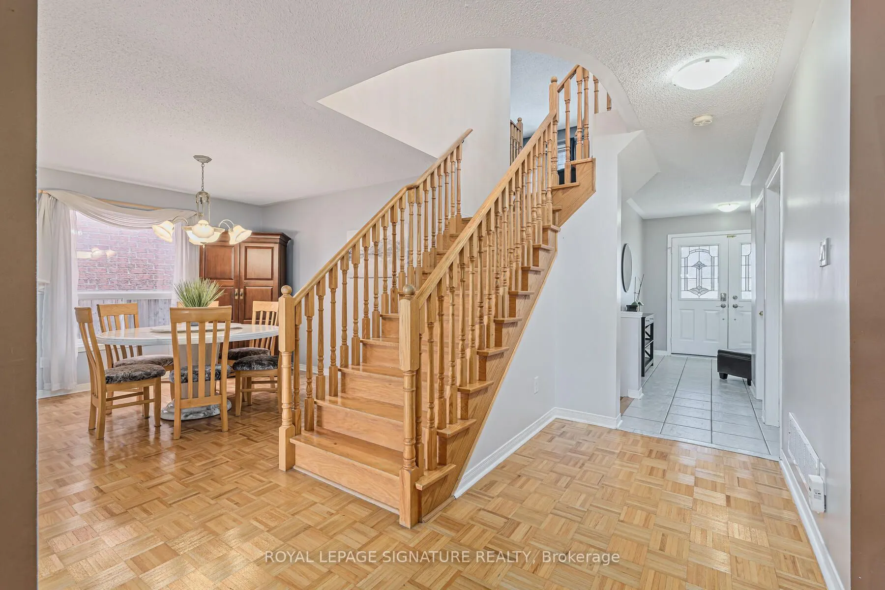116 River Rock Crescent