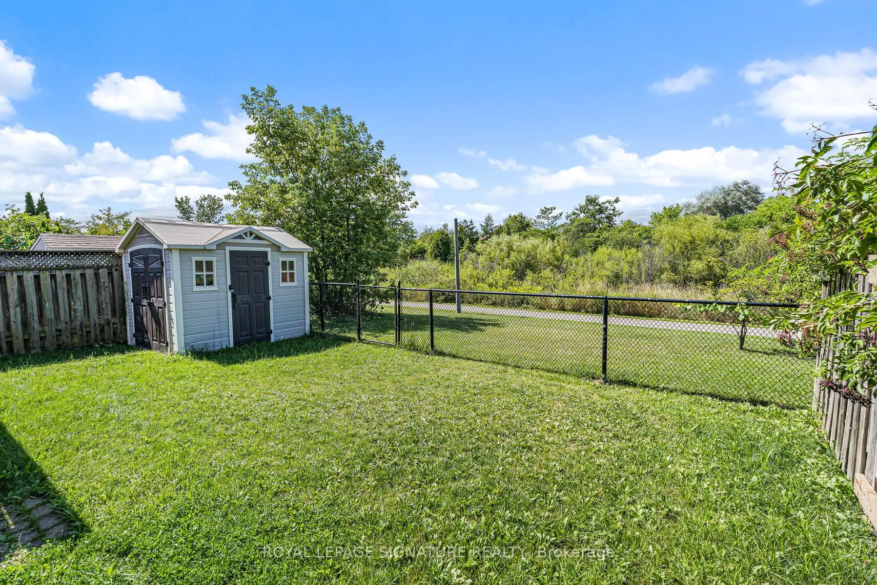 116 River Rock Crescent