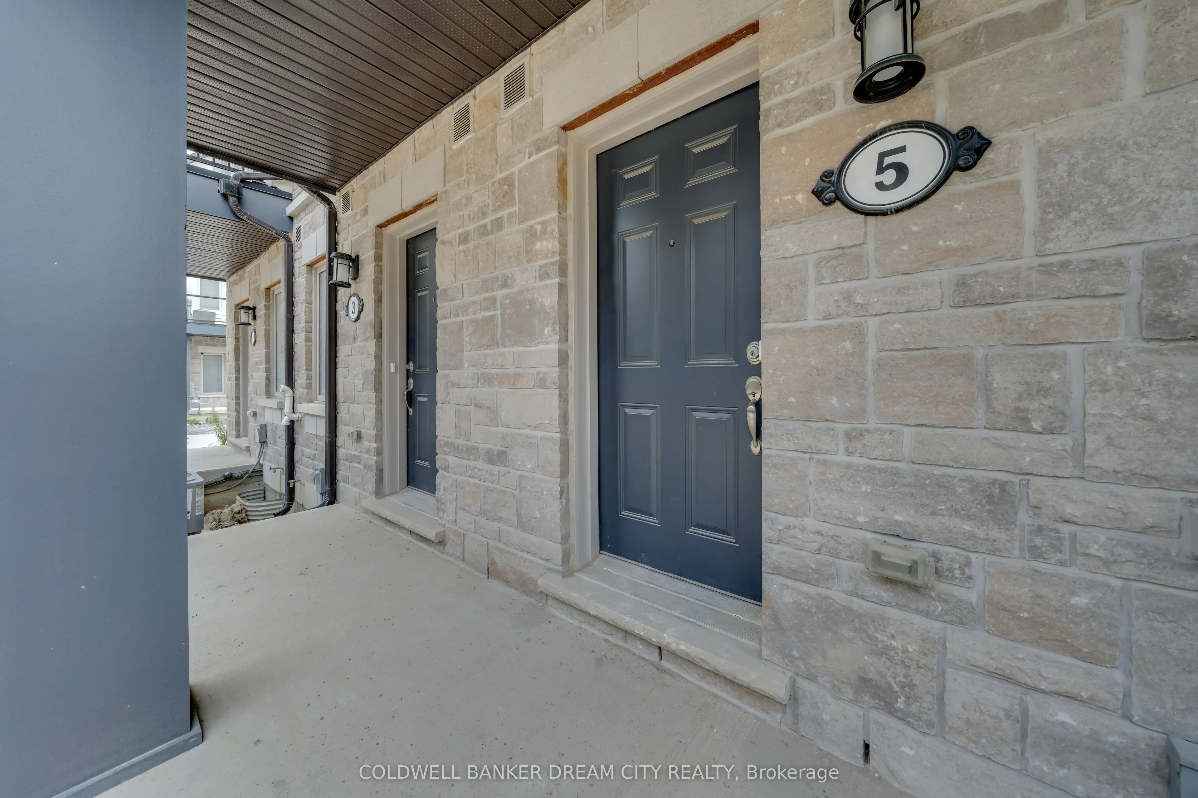 5 ORMAND Terrace