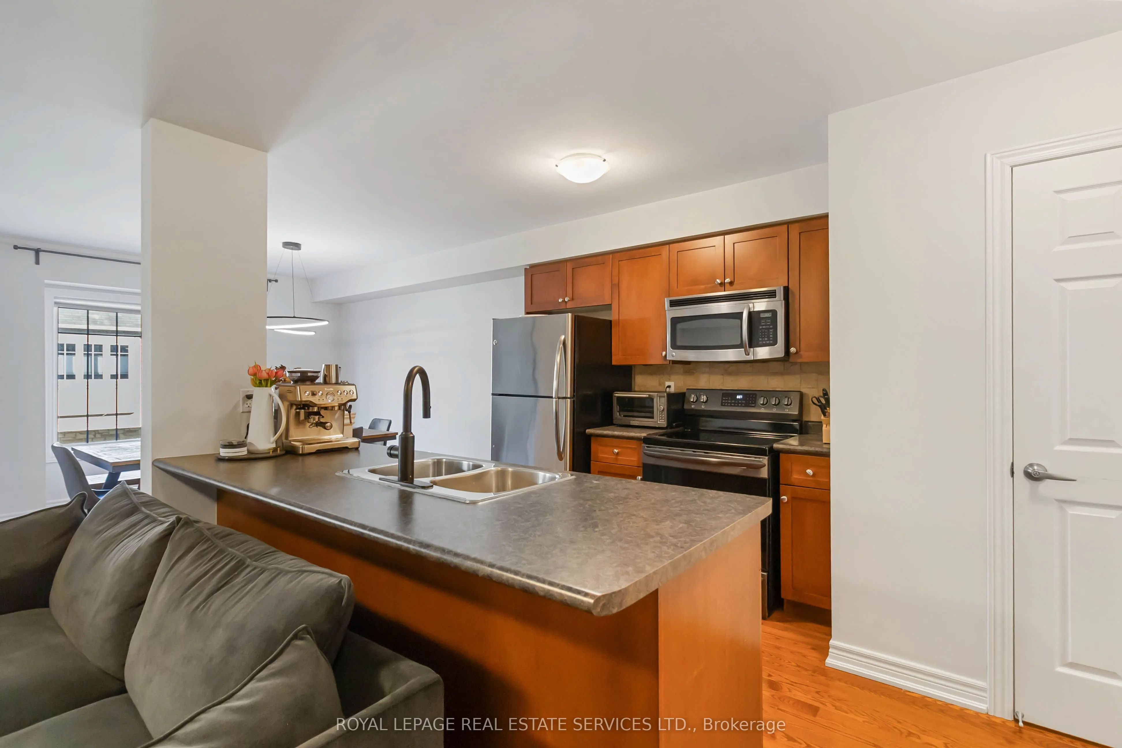 362 Plains Road E, #46
