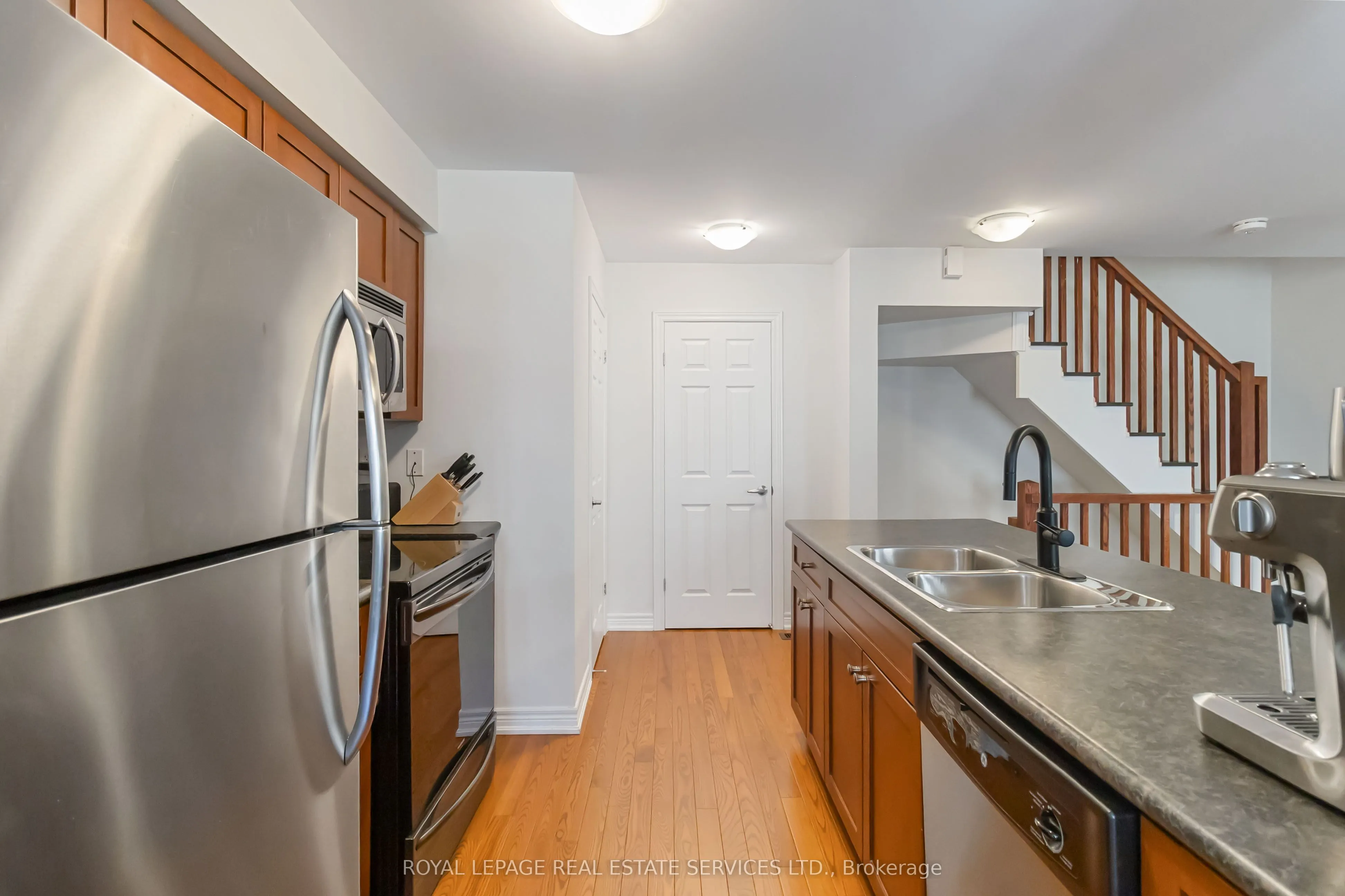 362 Plains Road E, #46