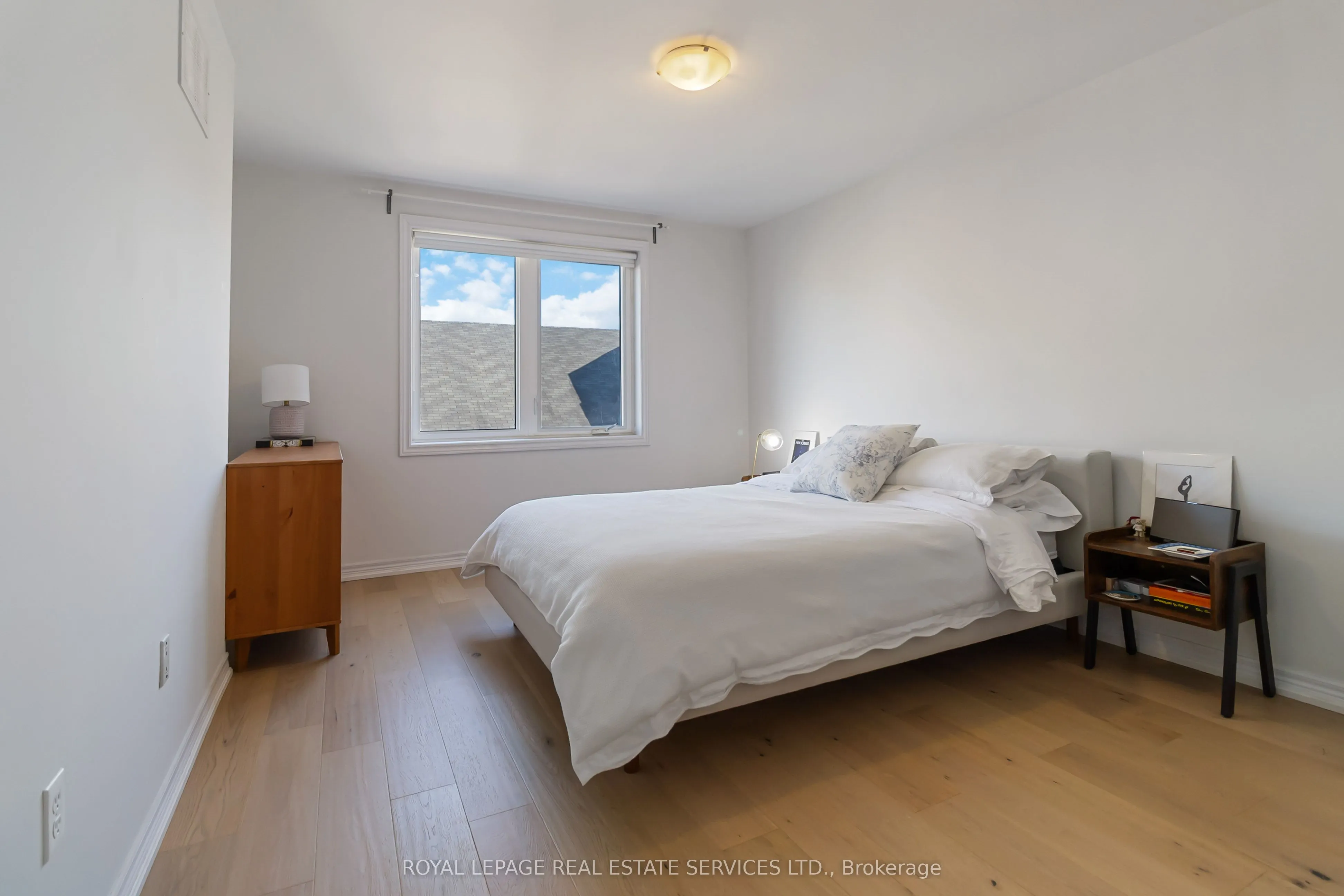 362 Plains Road E, #46