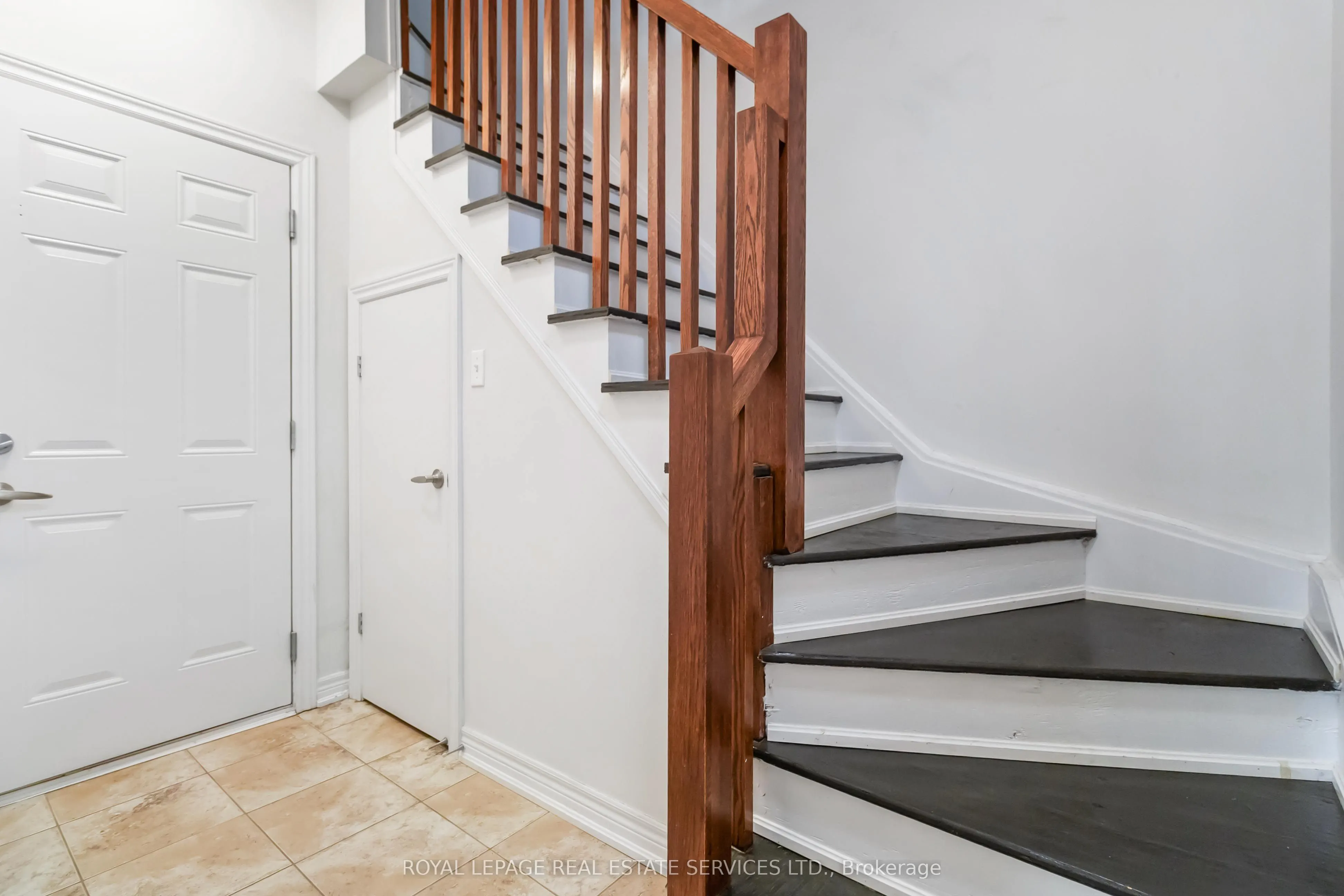362 Plains Road E, #46