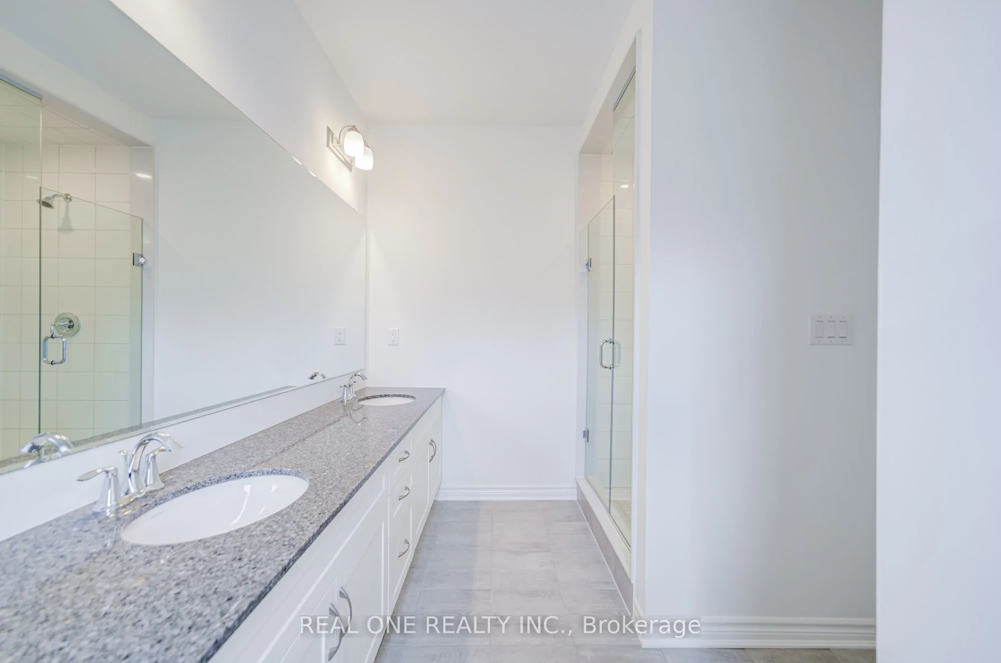 1201 Onyx Trail