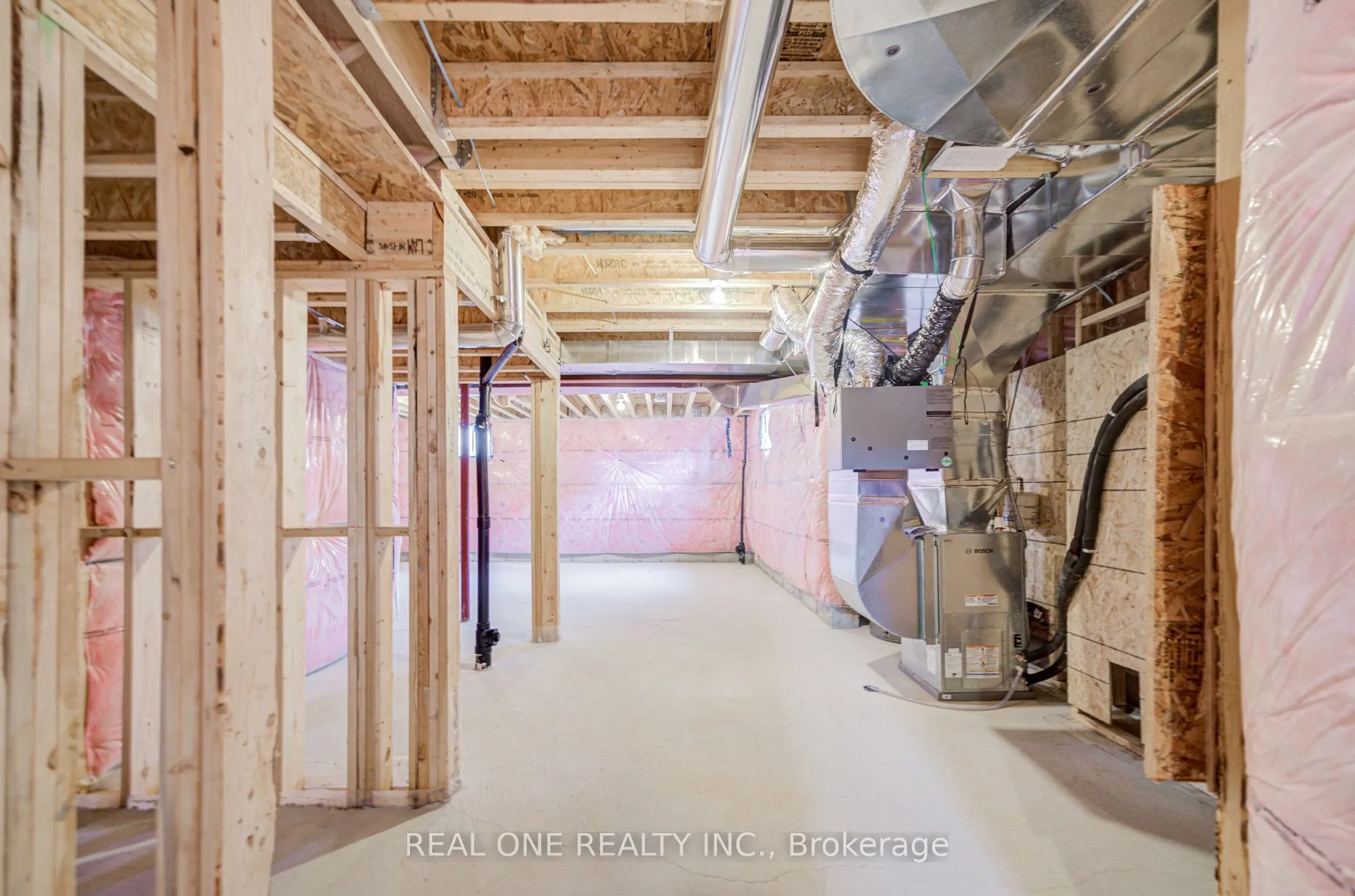 1201 Onyx Trail