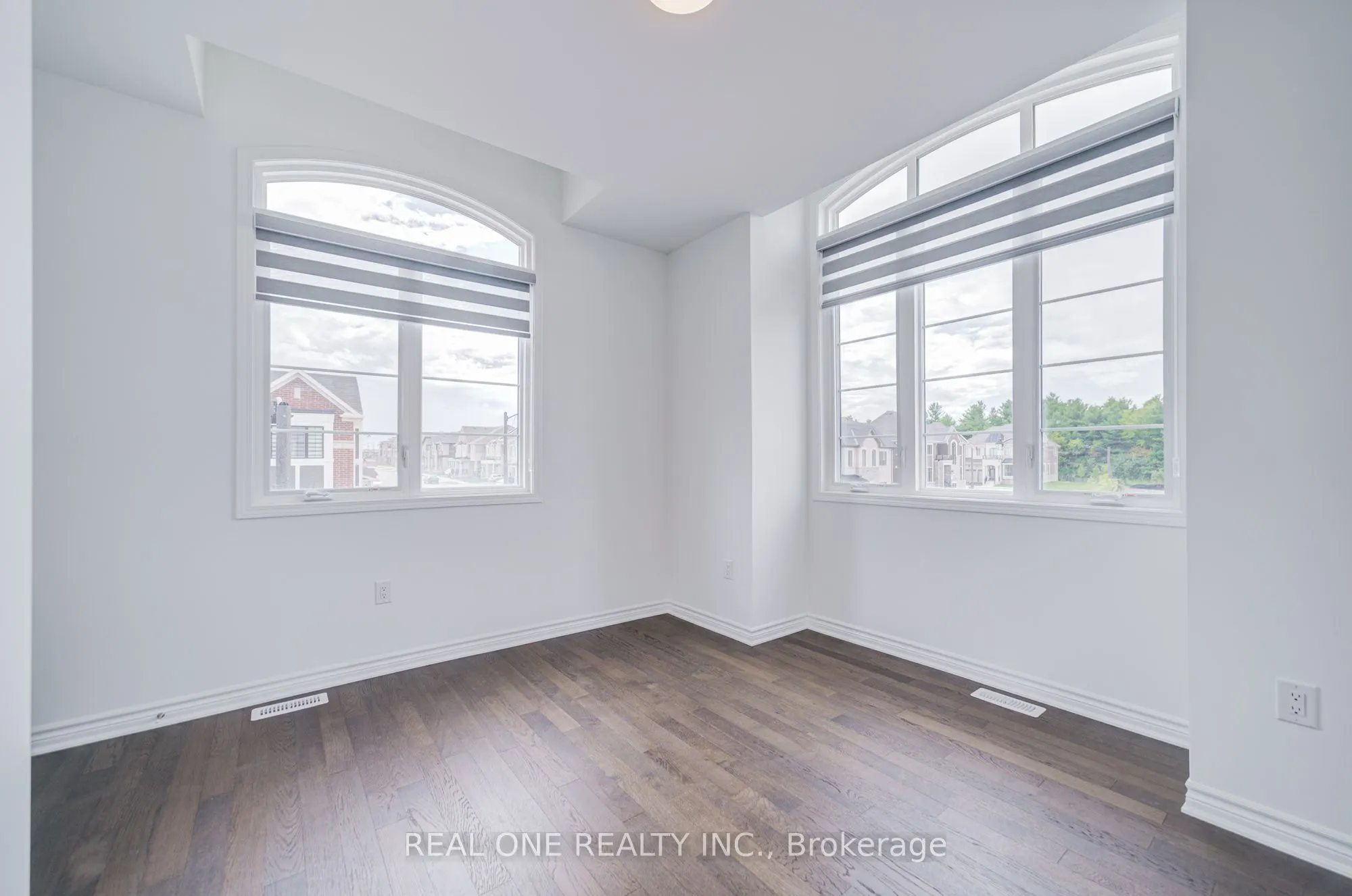 1201 Onyx Trail